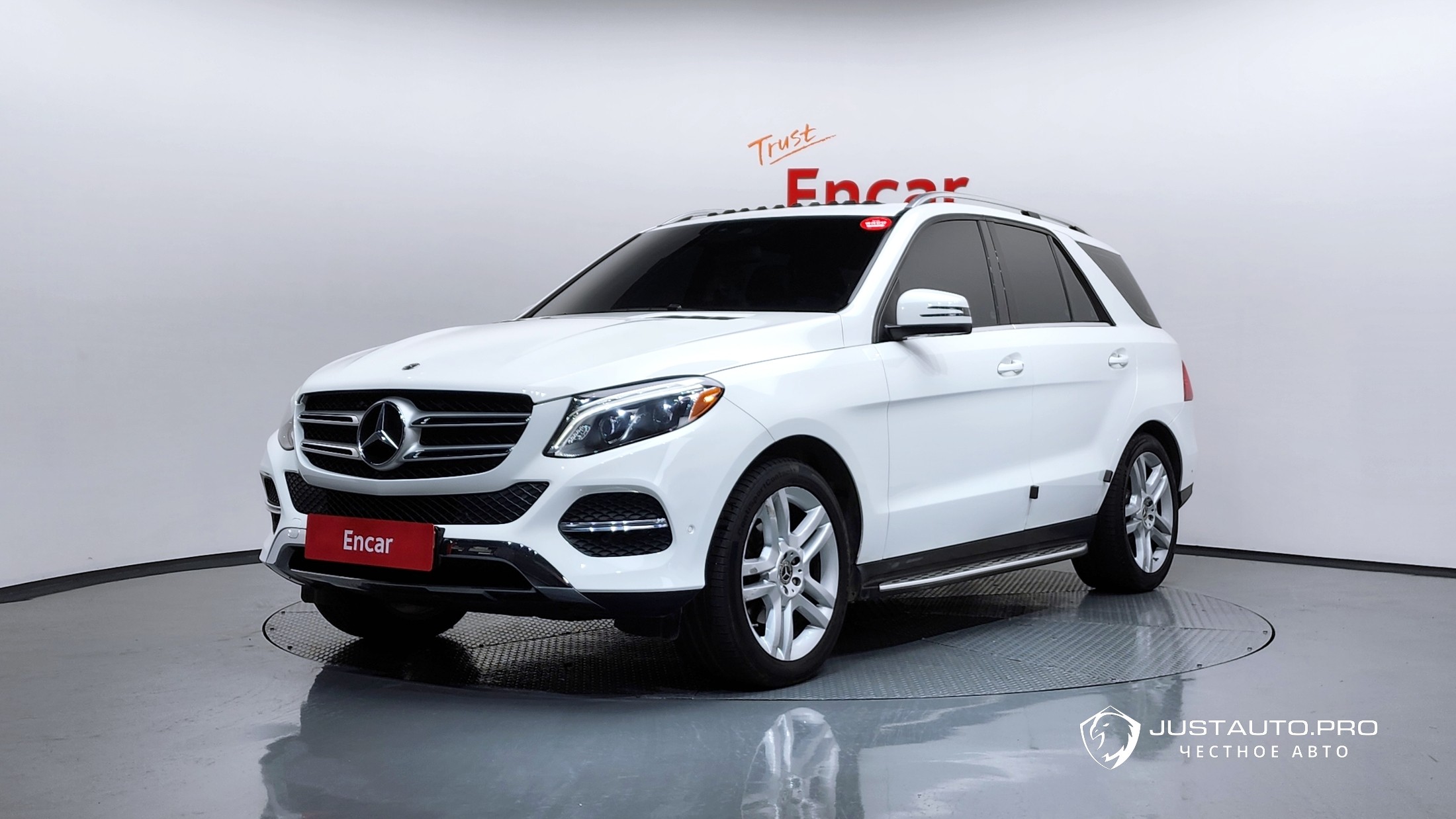 Автомобиль Mercedes-Benz GLE-Class