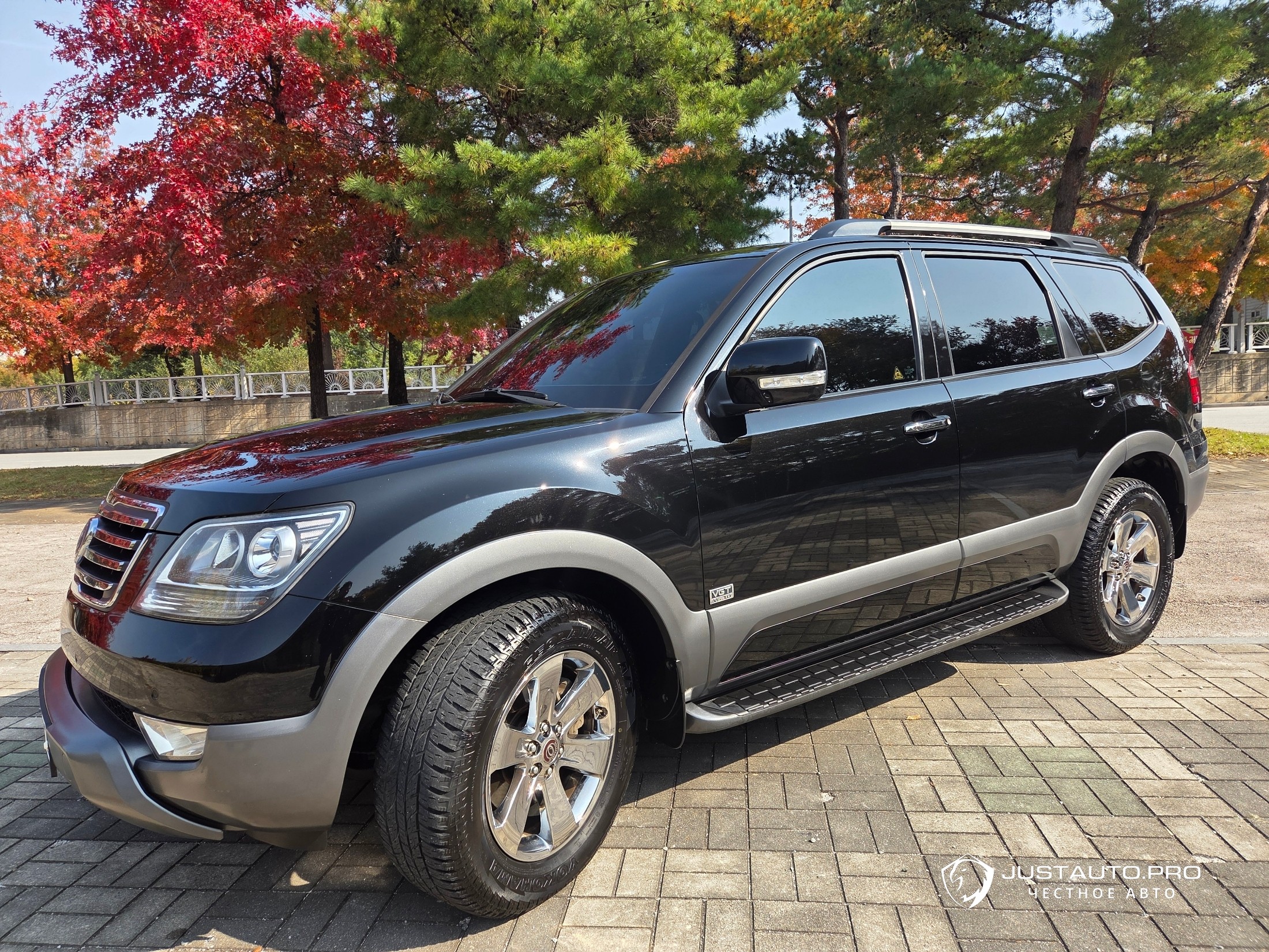 Автомобиль Kia Mohave