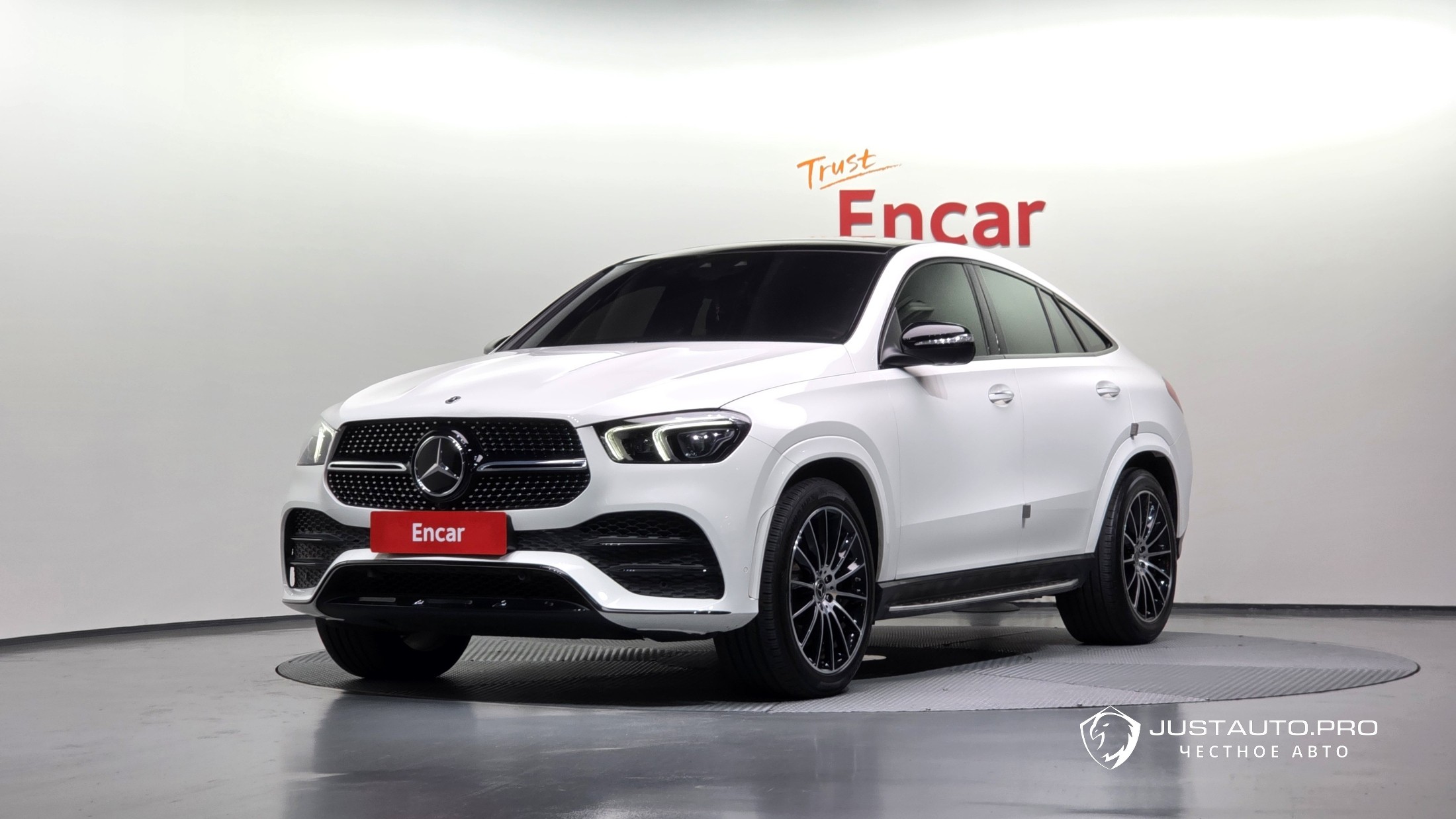 Автомобиль Mercedes-Benz GLE-Class