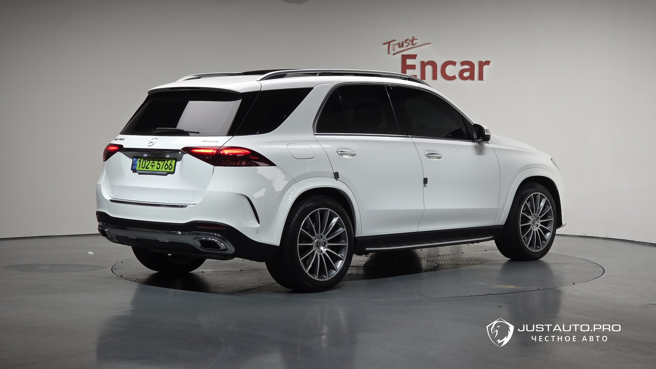 Автомобиль Mercedes-Benz GLE-Class