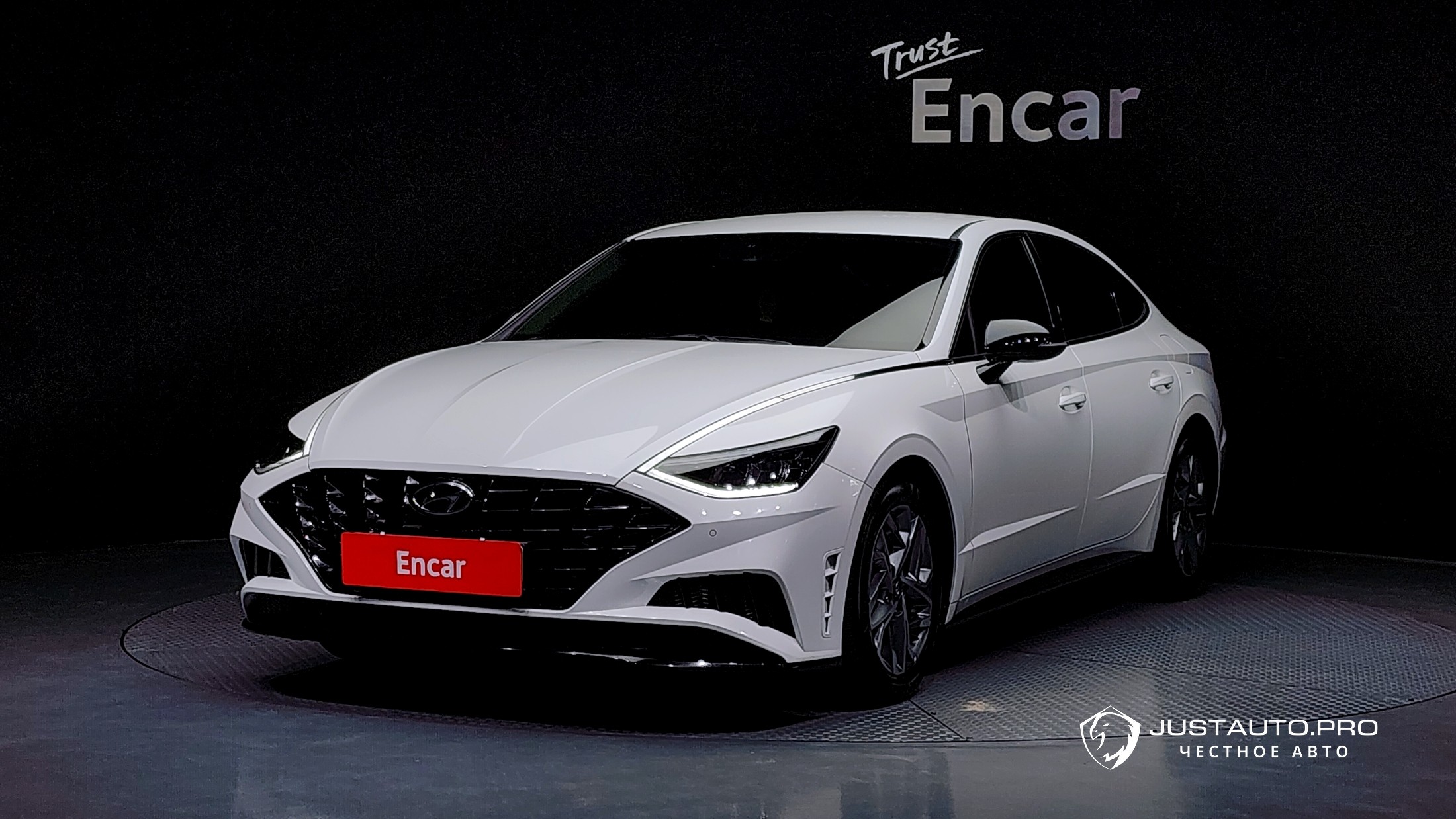 Автомобиль Hyundai Sonata