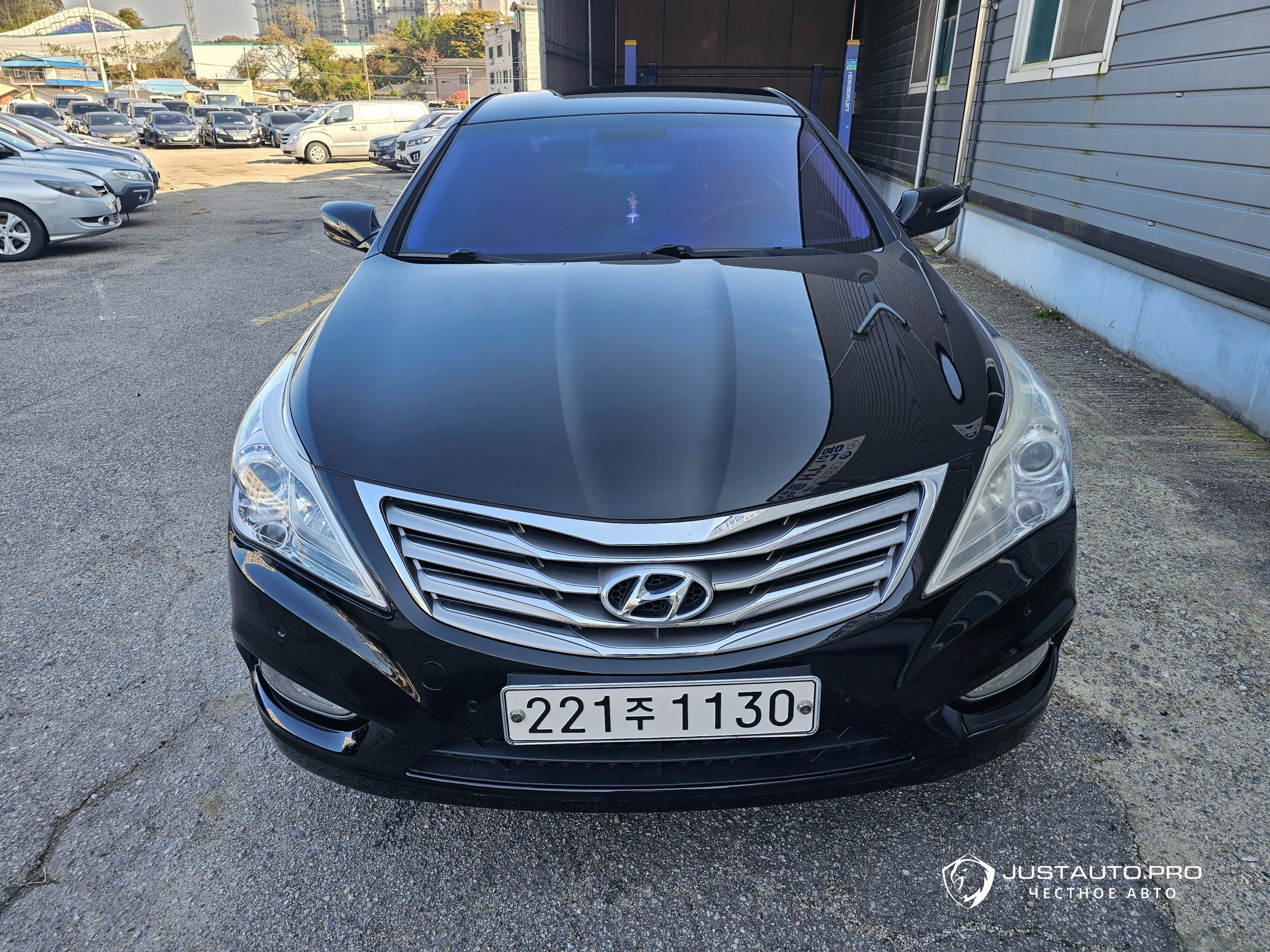 Автомобиль Hyundai Grandeur