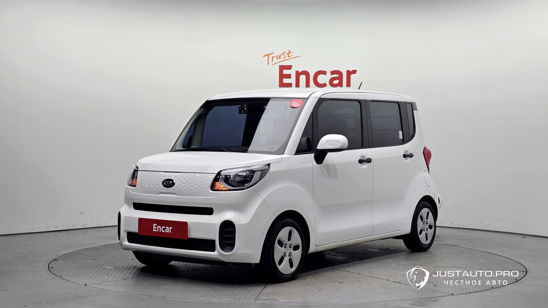 Автомобиль Kia RAY