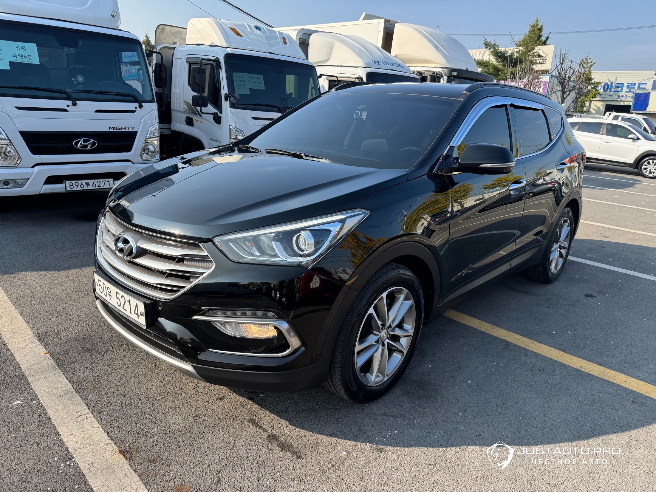 Автомобиль Hyundai Santafe