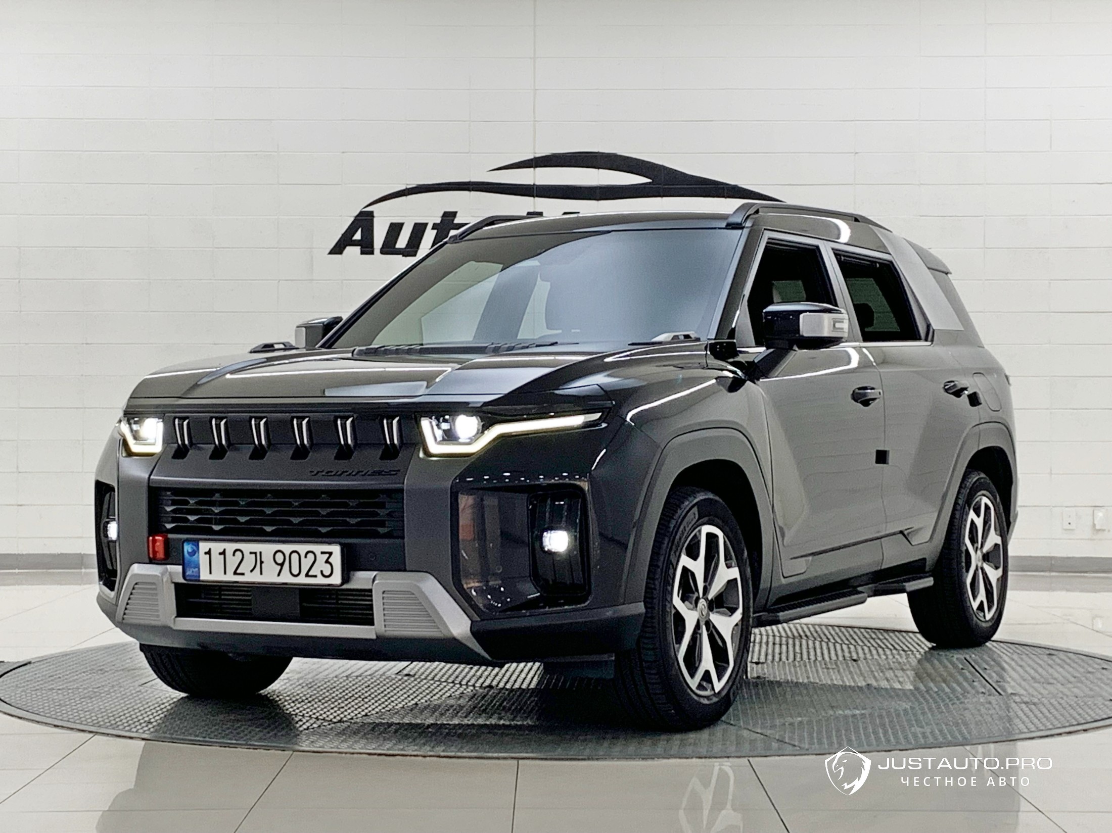 Автомобиль KG_Mobility_Ssangyong Torres