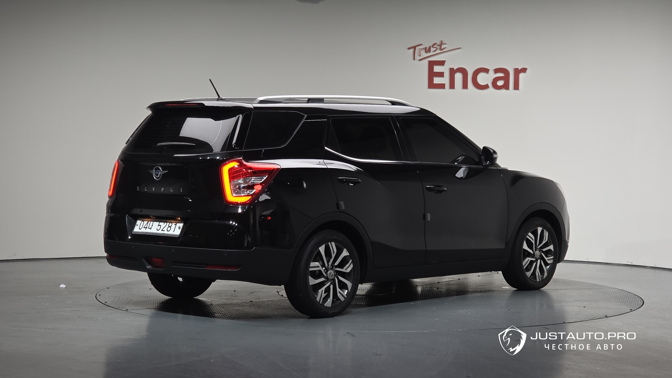 Автомобиль KG_Mobility_Ssangyong TIBOLI