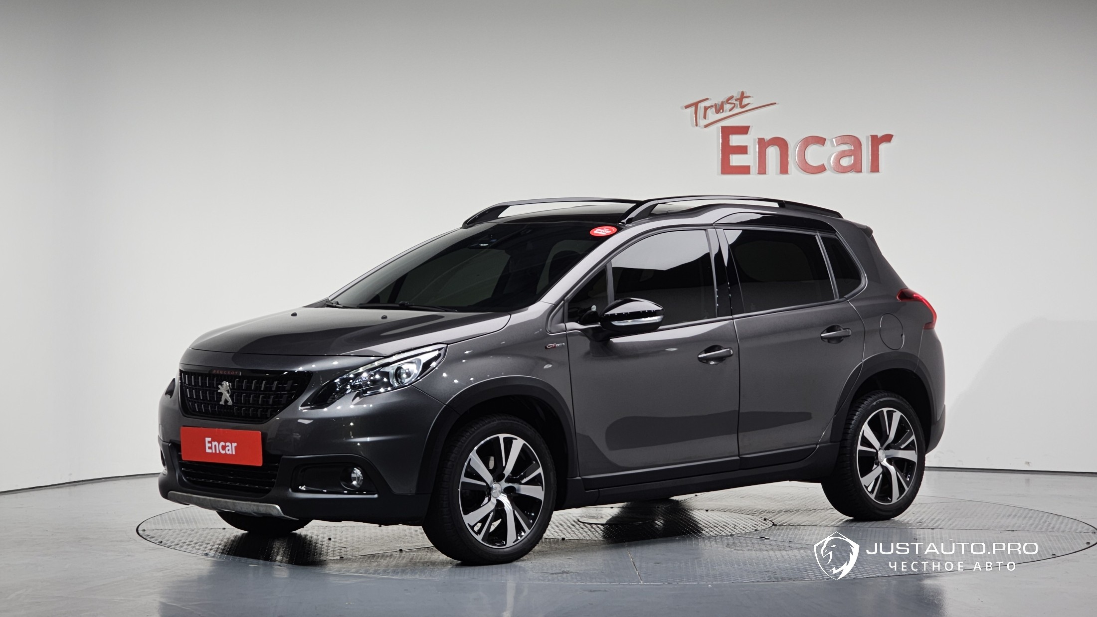 Автомобиль Peugeot 2008
