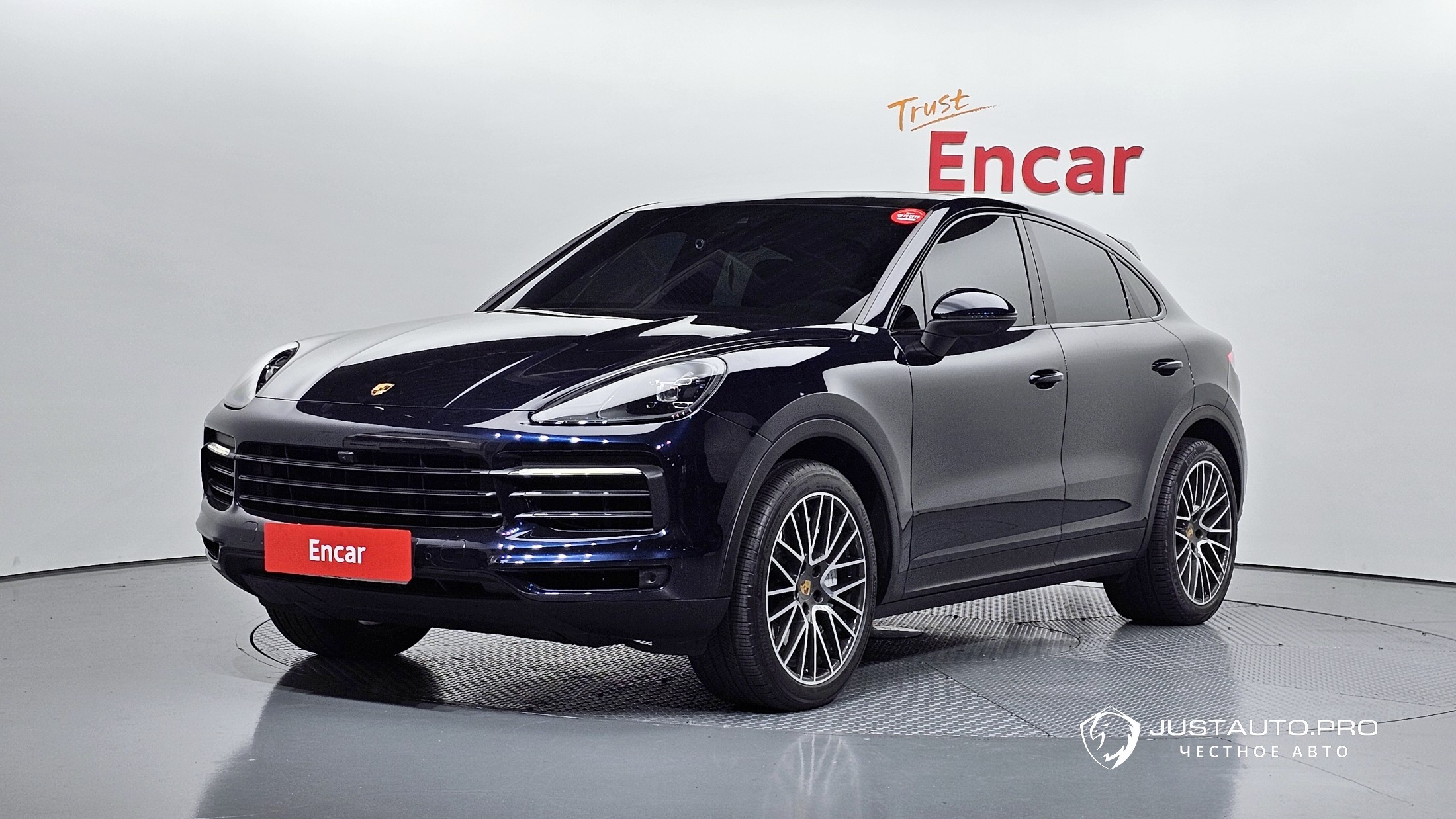 Автомобиль Porsche Cayenne
