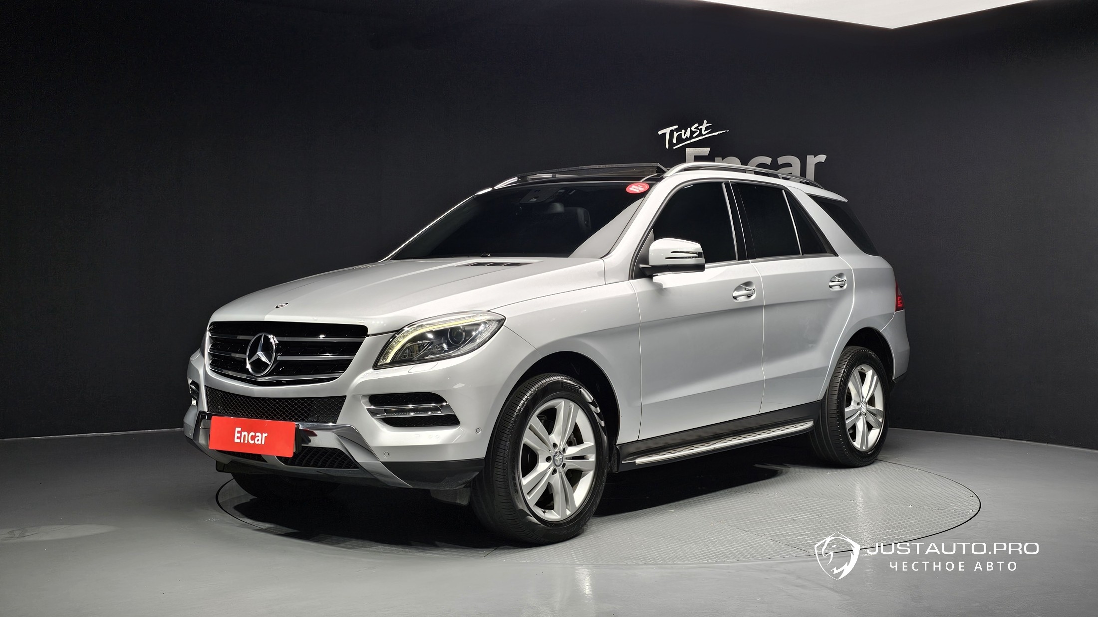 Автомобиль Mercedes-Benz M-class