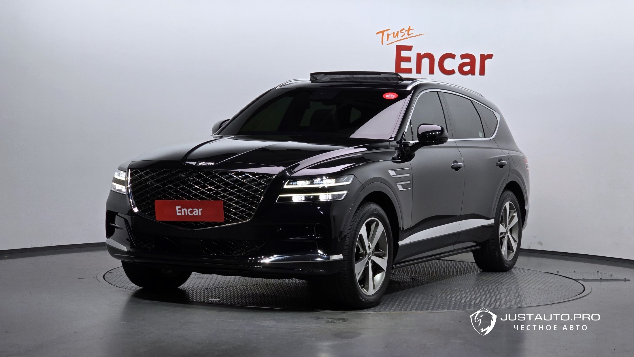 Автомобиль Genesis GV80