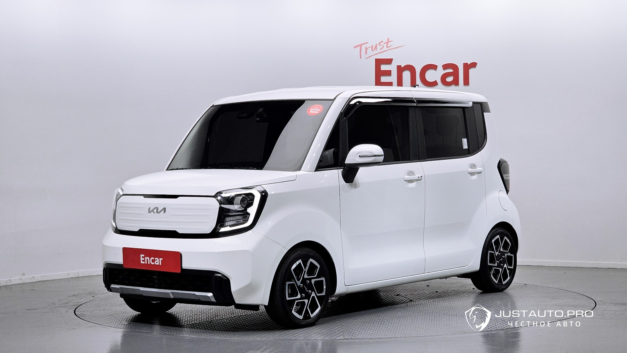 Автомобиль Kia RAY
