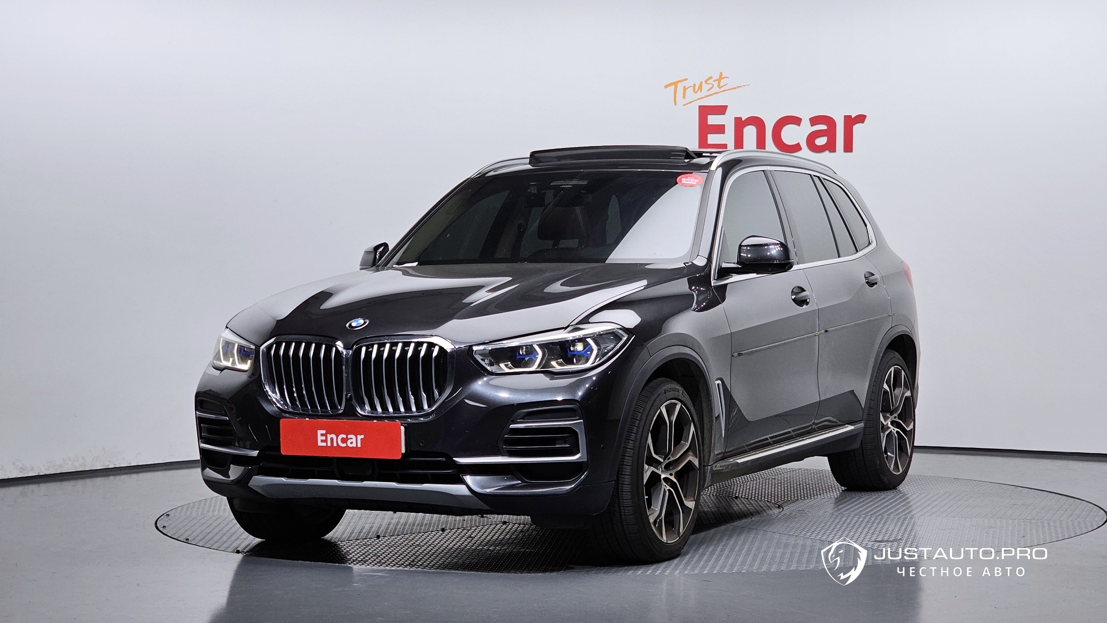 Автомобиль BMW X5