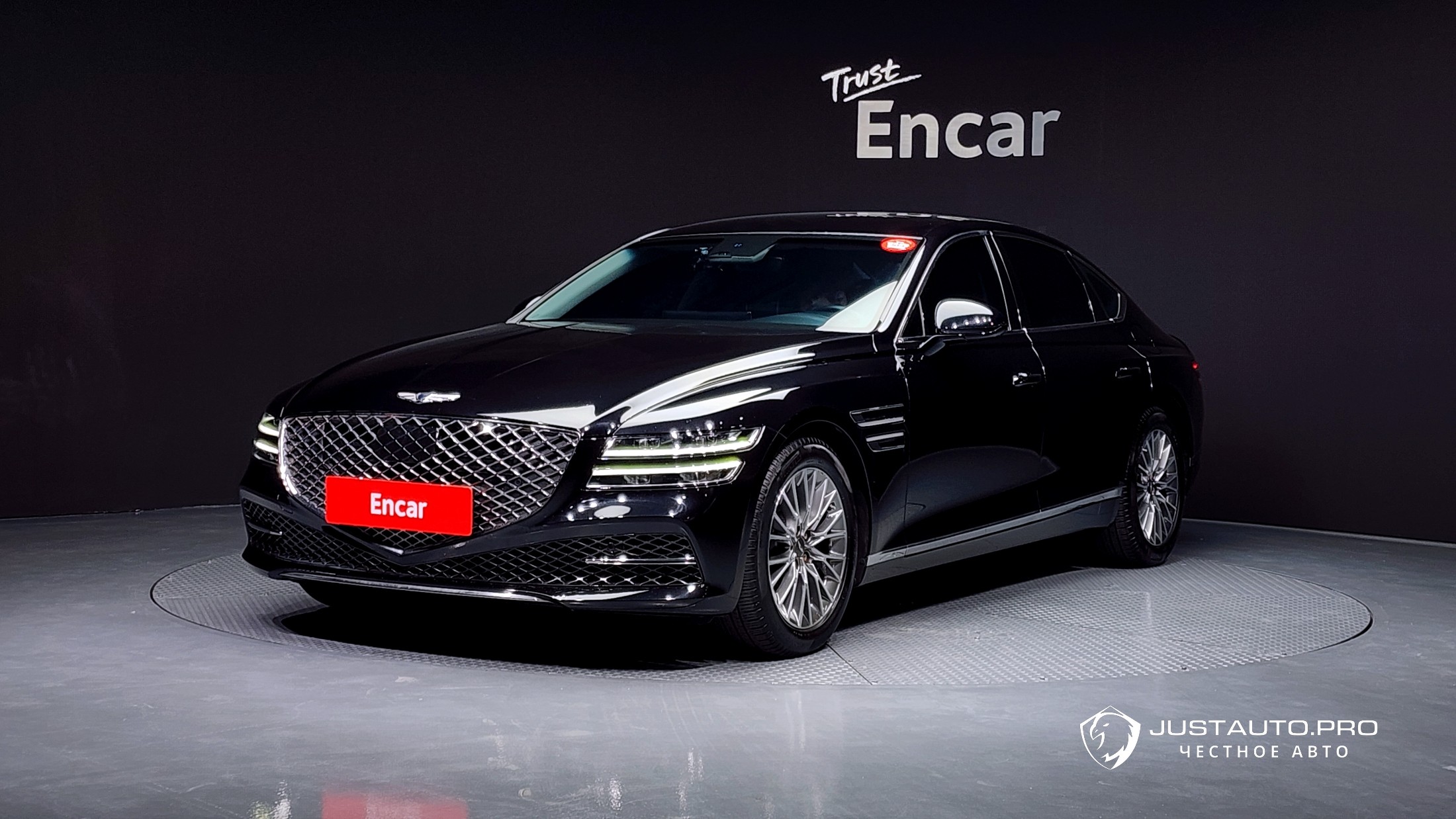 Автомобиль Genesis G80