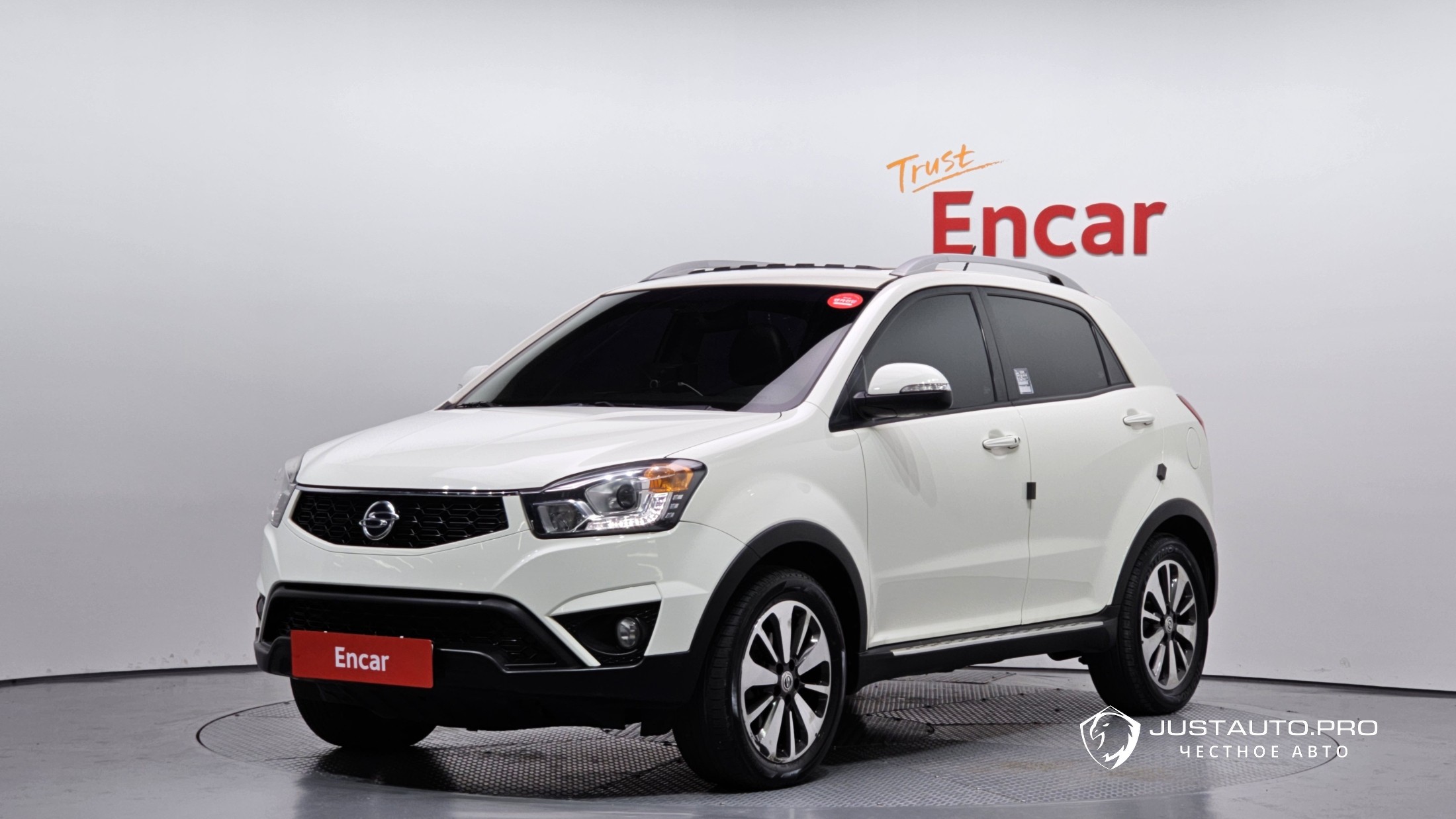 Автомобиль KG_Mobility_Ssangyong KORANDO