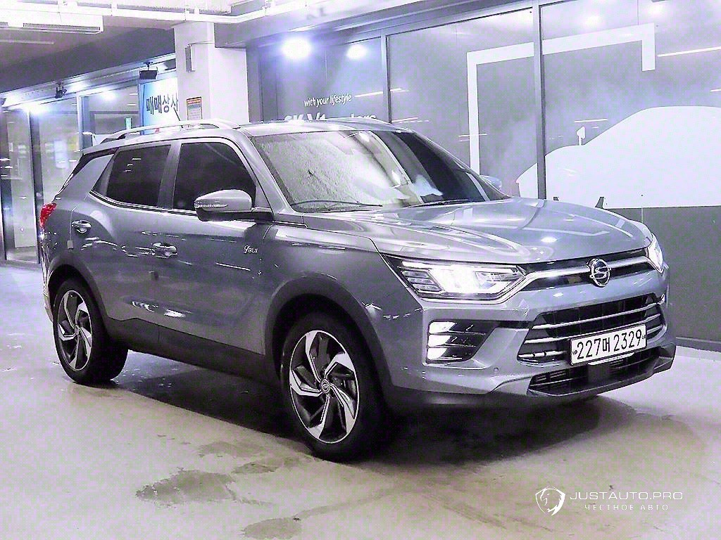 Автомобиль KG_Mobility_Ssangyong KORANDO