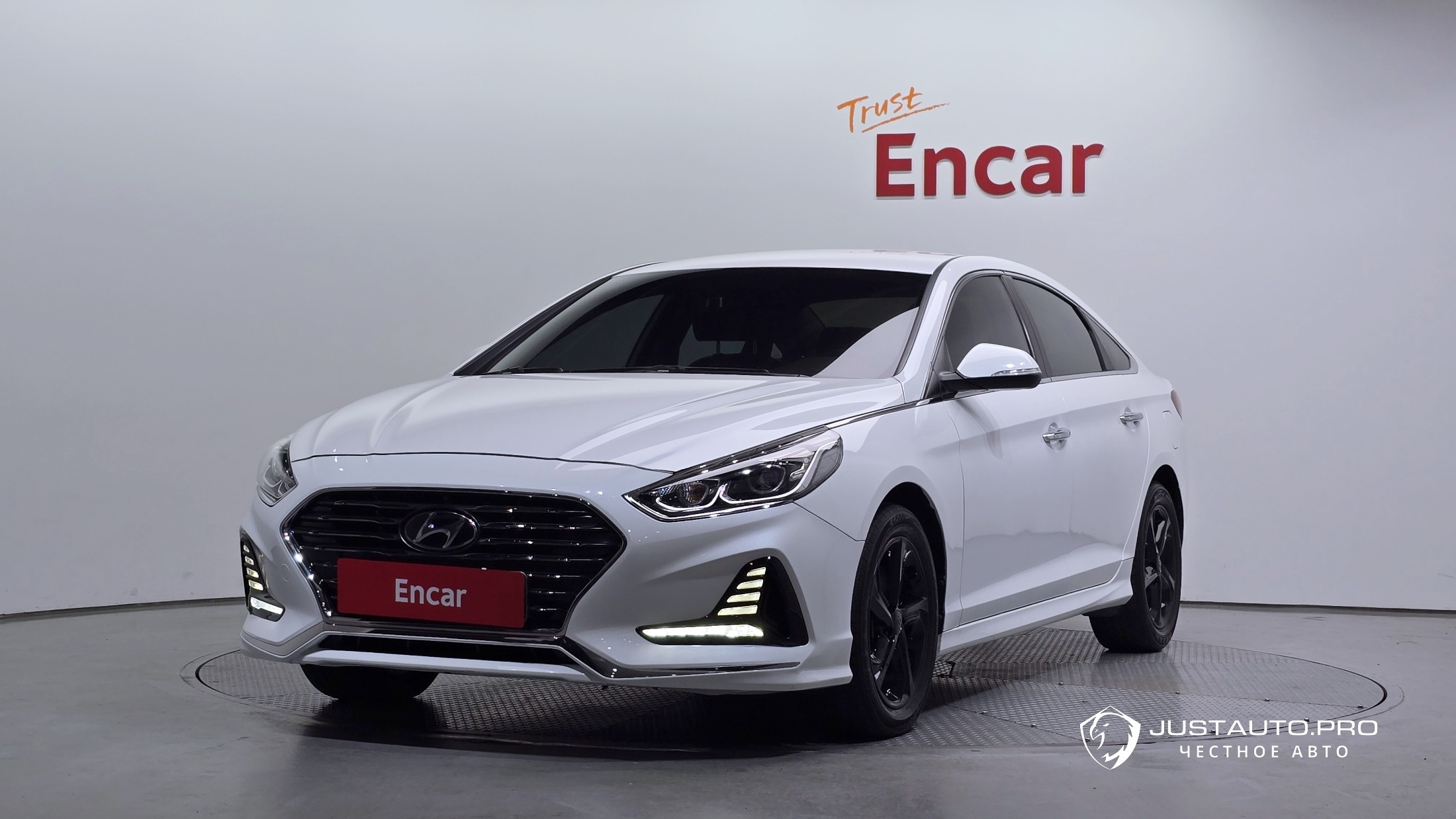 Автомобиль Hyundai Sonata