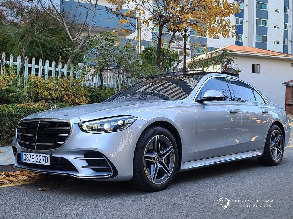 Автомобиль Mercedes-Benz S-Class