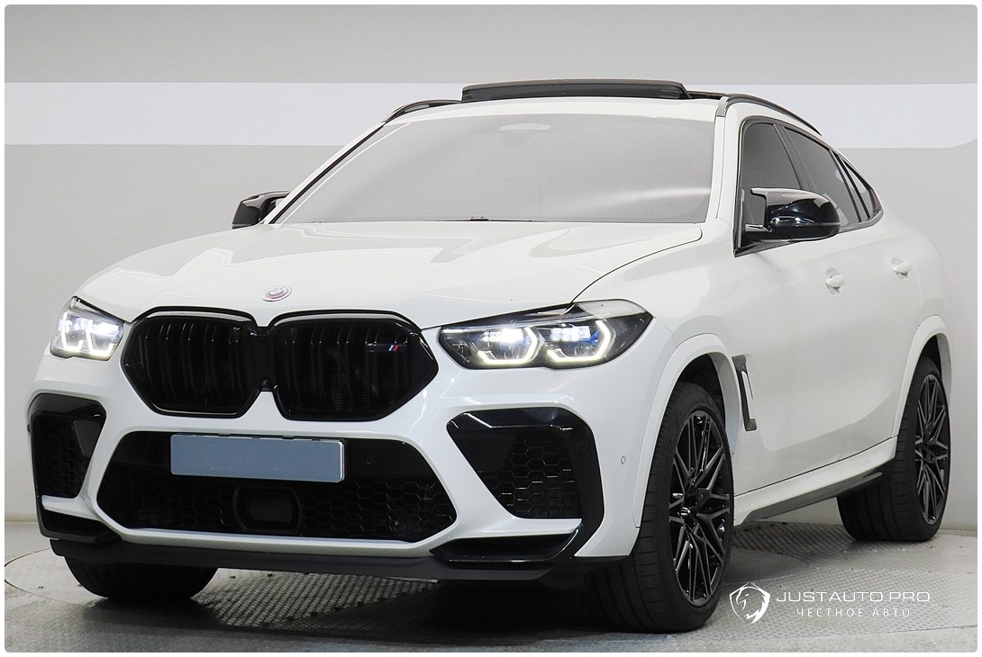 Автомобиль BMW X6M