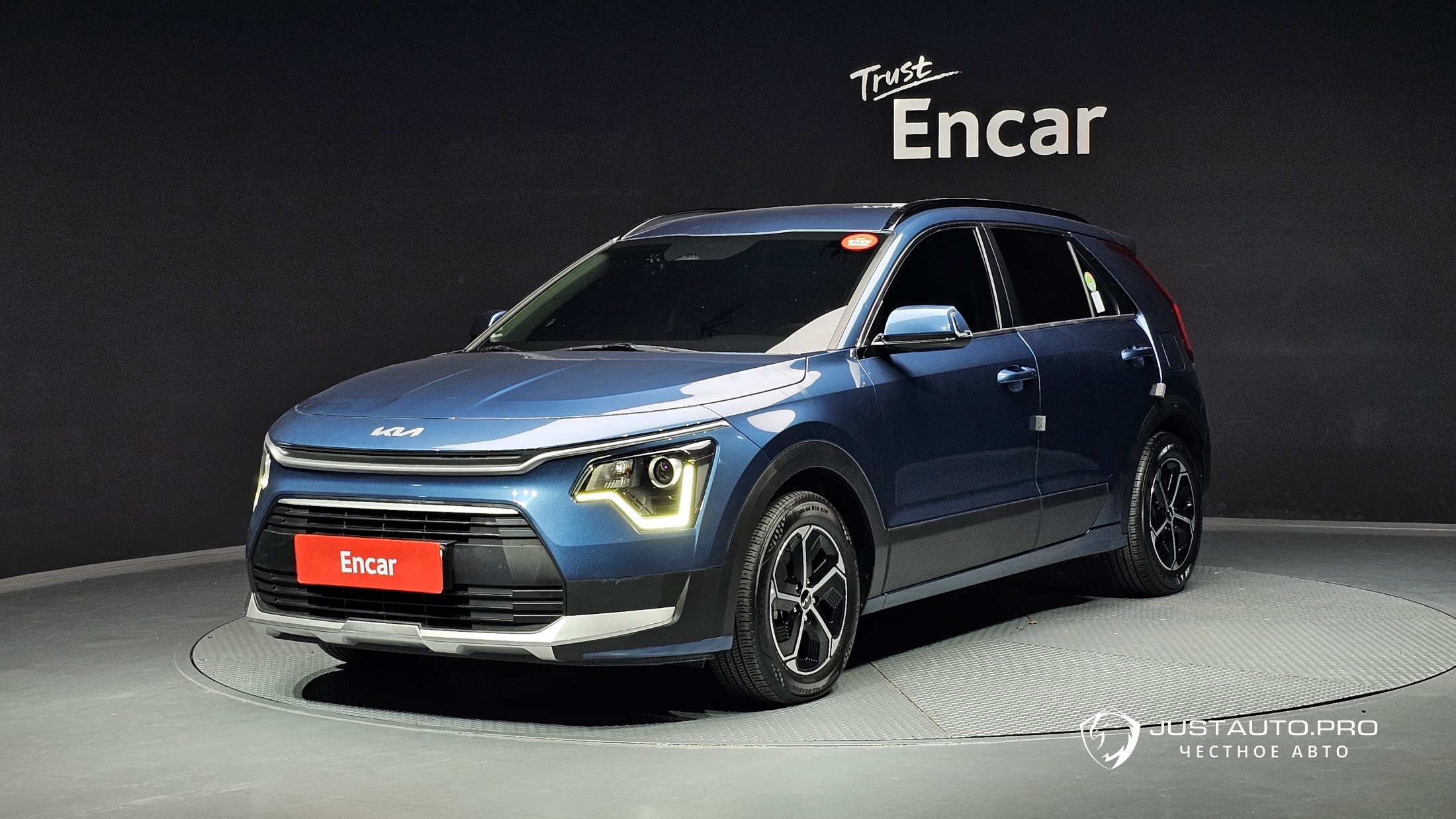 Автомобиль Kia Niro