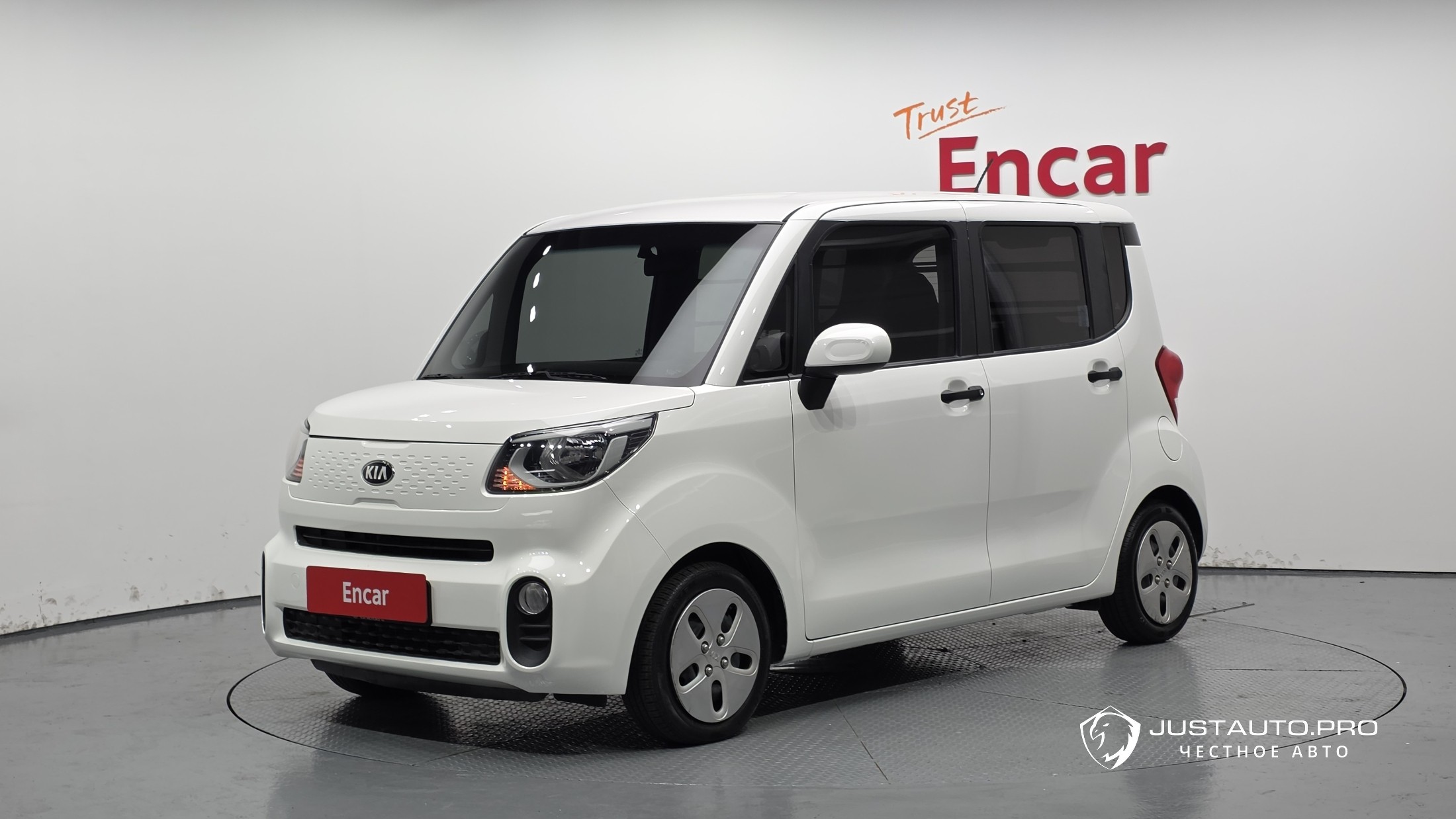 Автомобиль Kia RAY