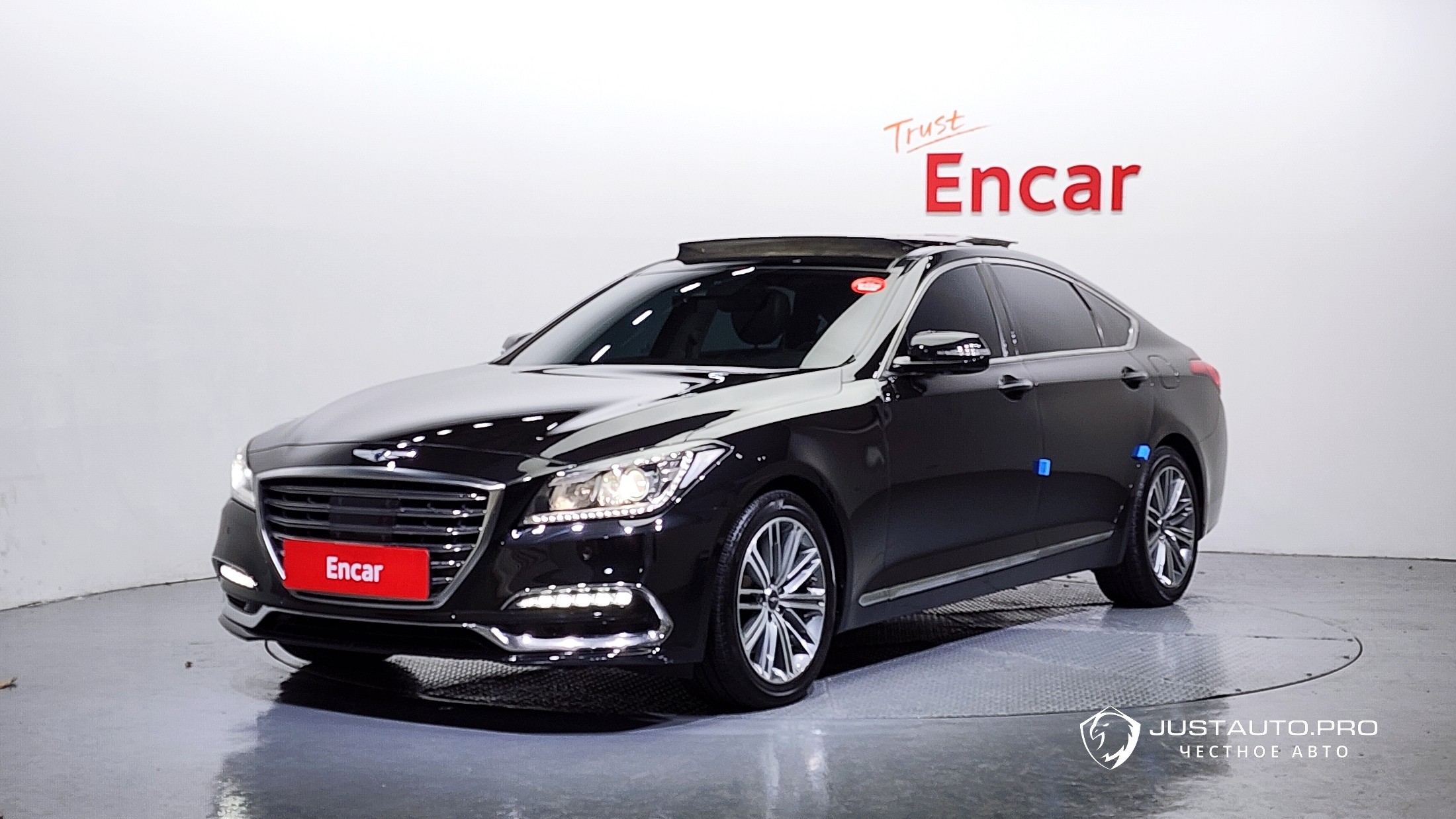 Автомобиль Genesis G80