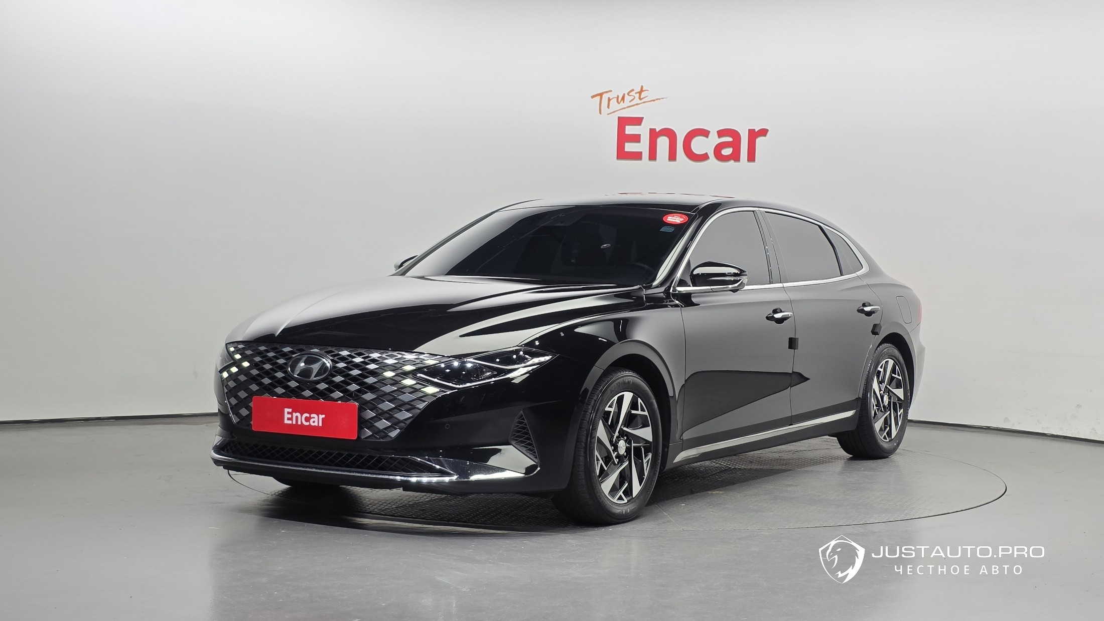 Автомобиль Hyundai Grandeur