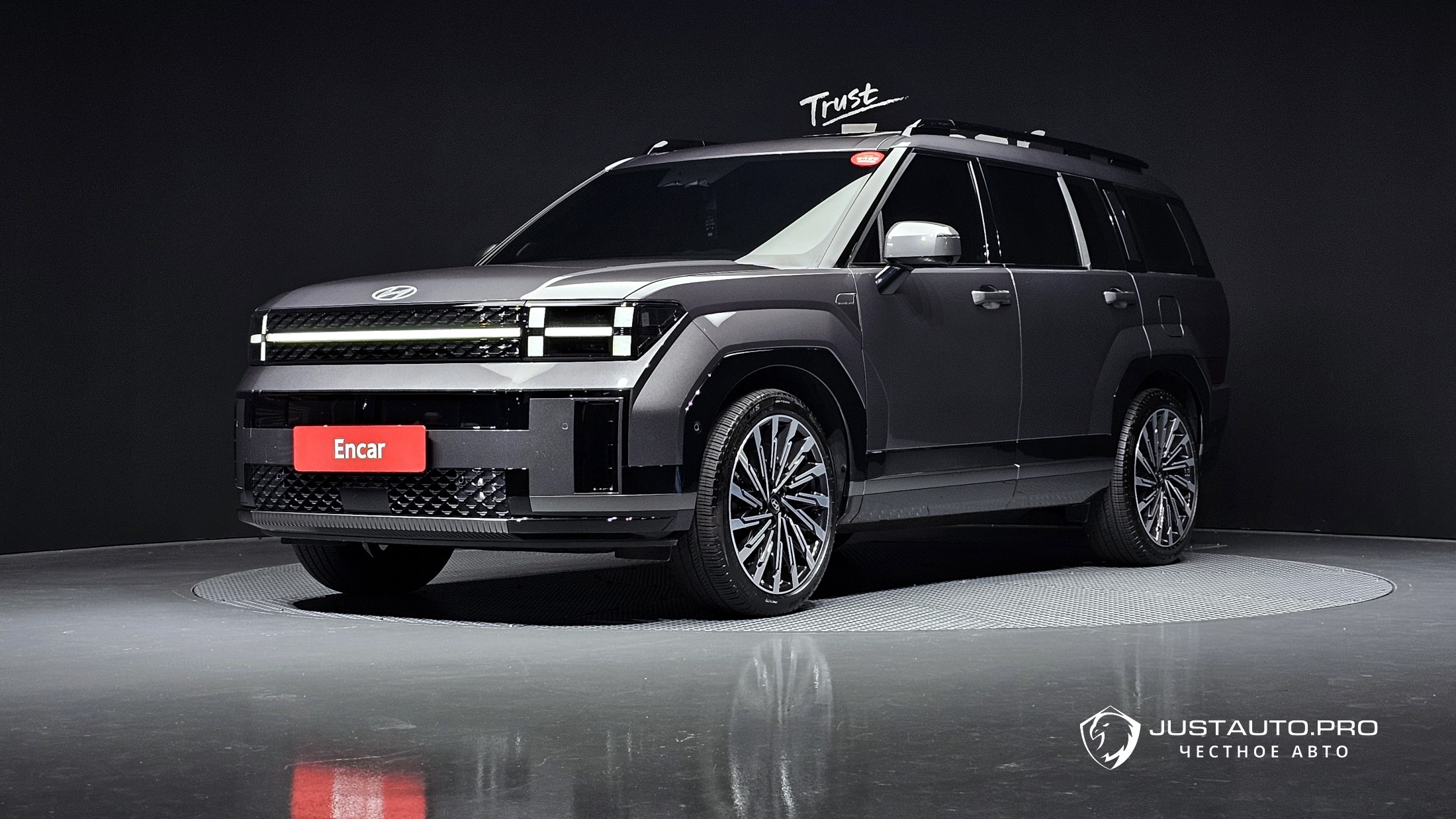 Автомобиль Hyundai Santafe