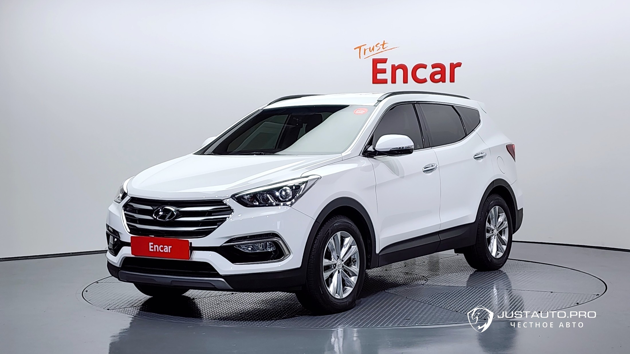 Автомобиль Hyundai Santafe