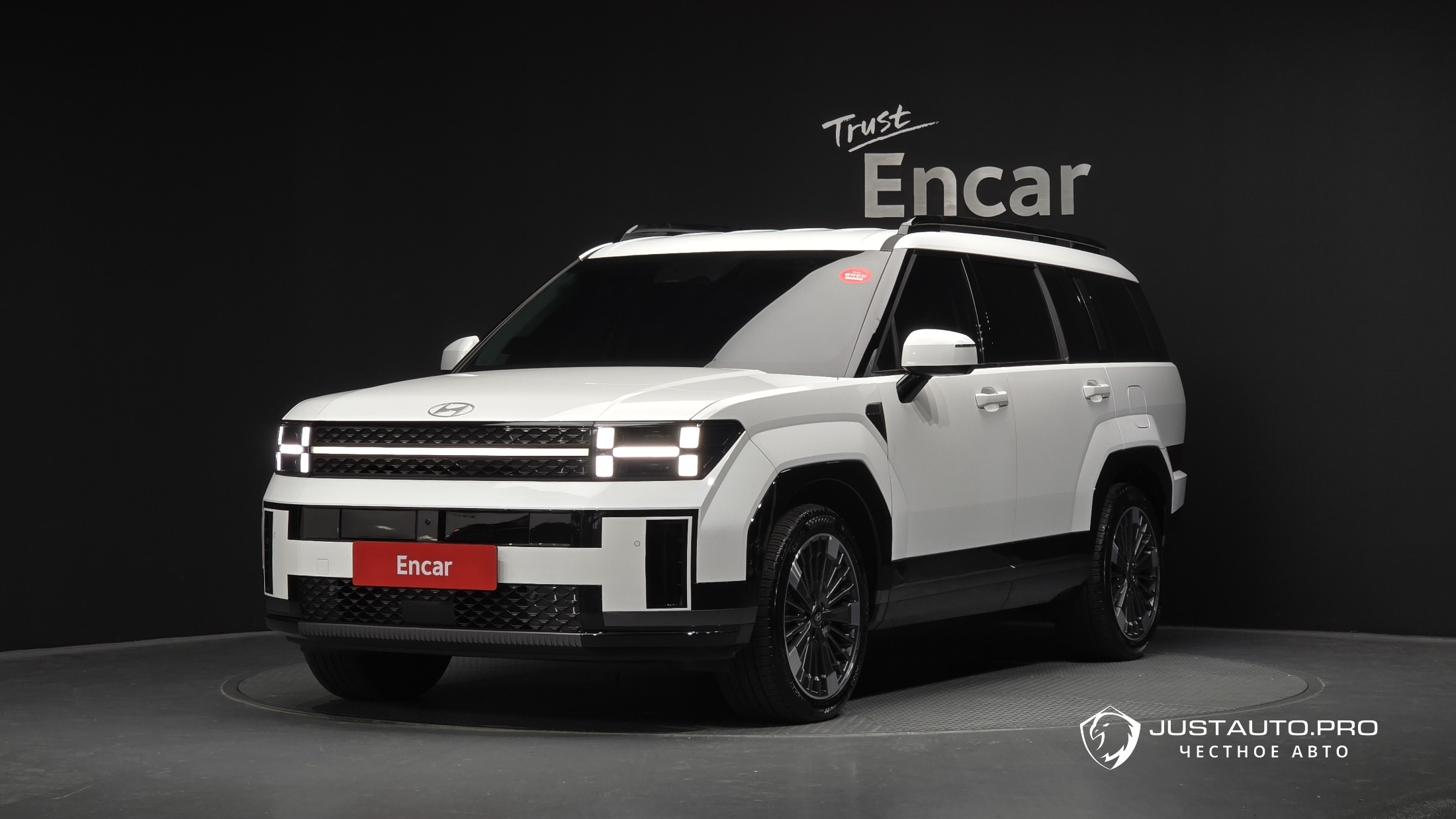 Автомобиль Hyundai Santafe