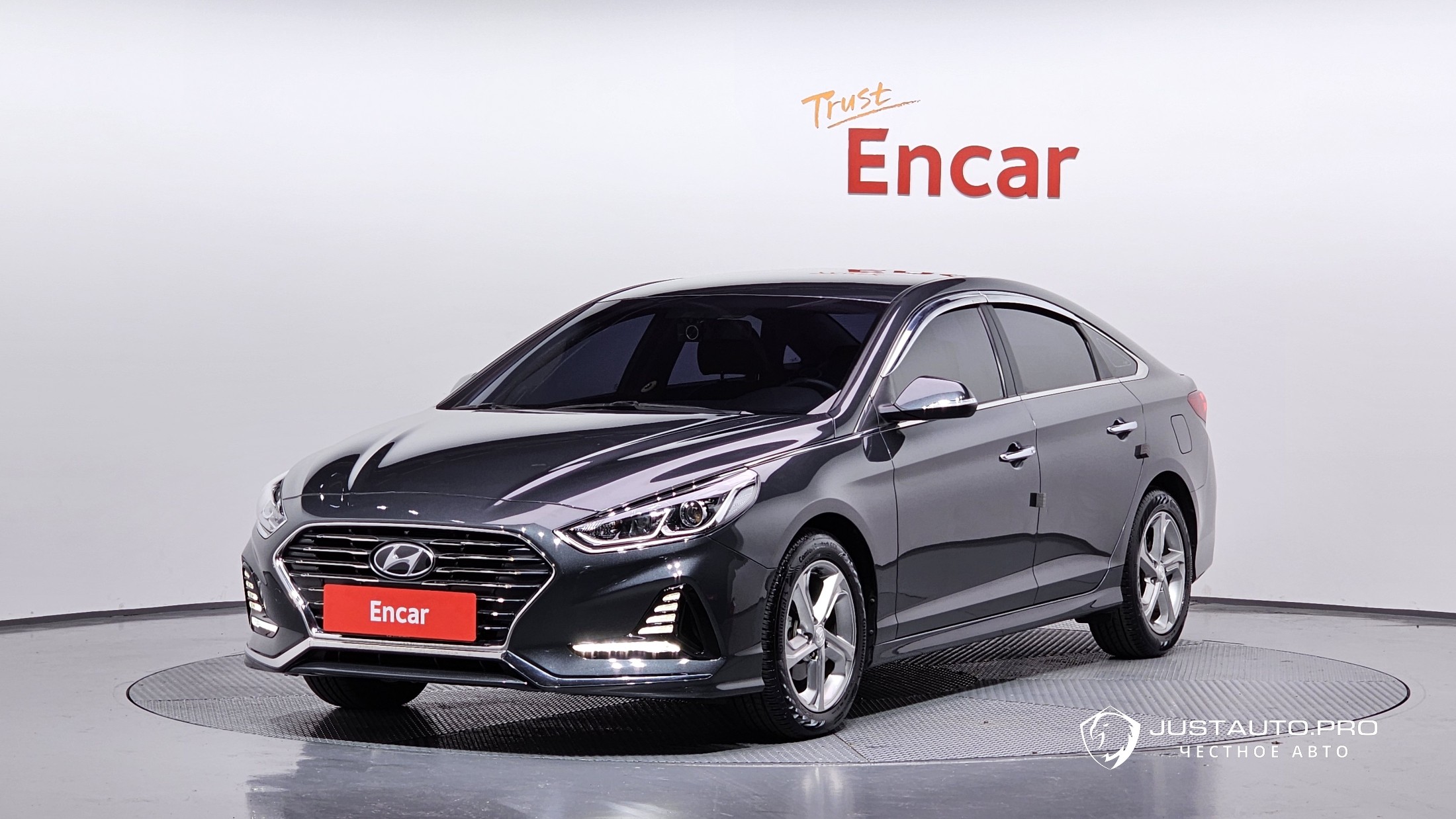 Автомобиль Hyundai Sonata