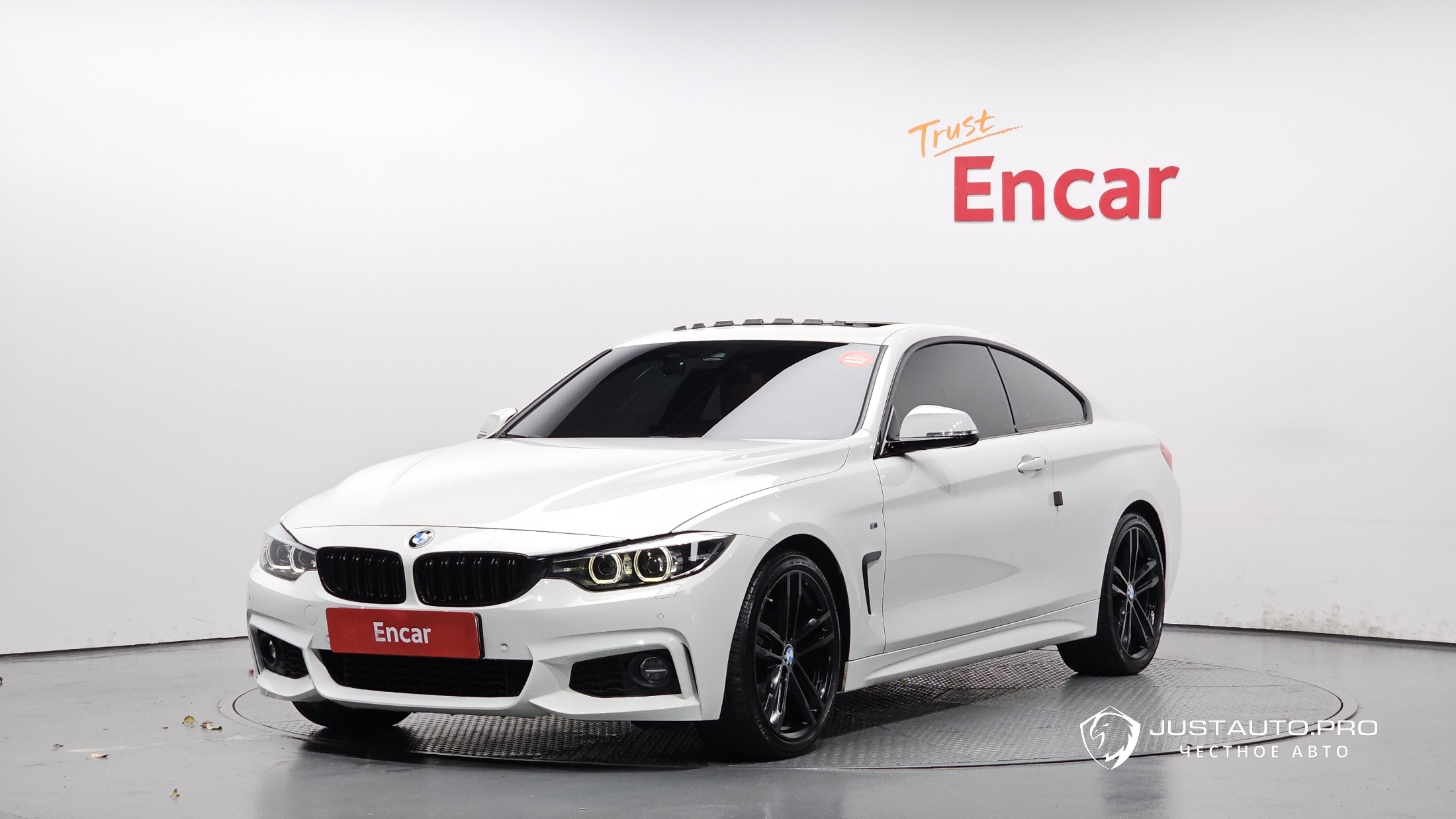 Автомобиль BMW 4-Series