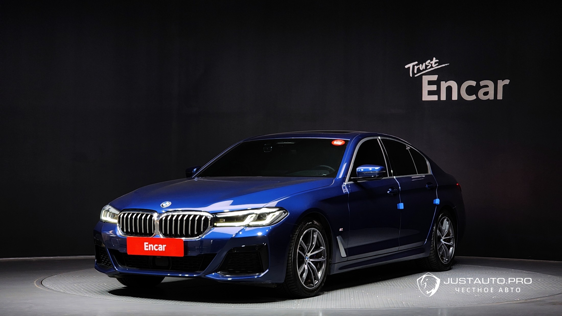 Автомобиль BMW 5-Series