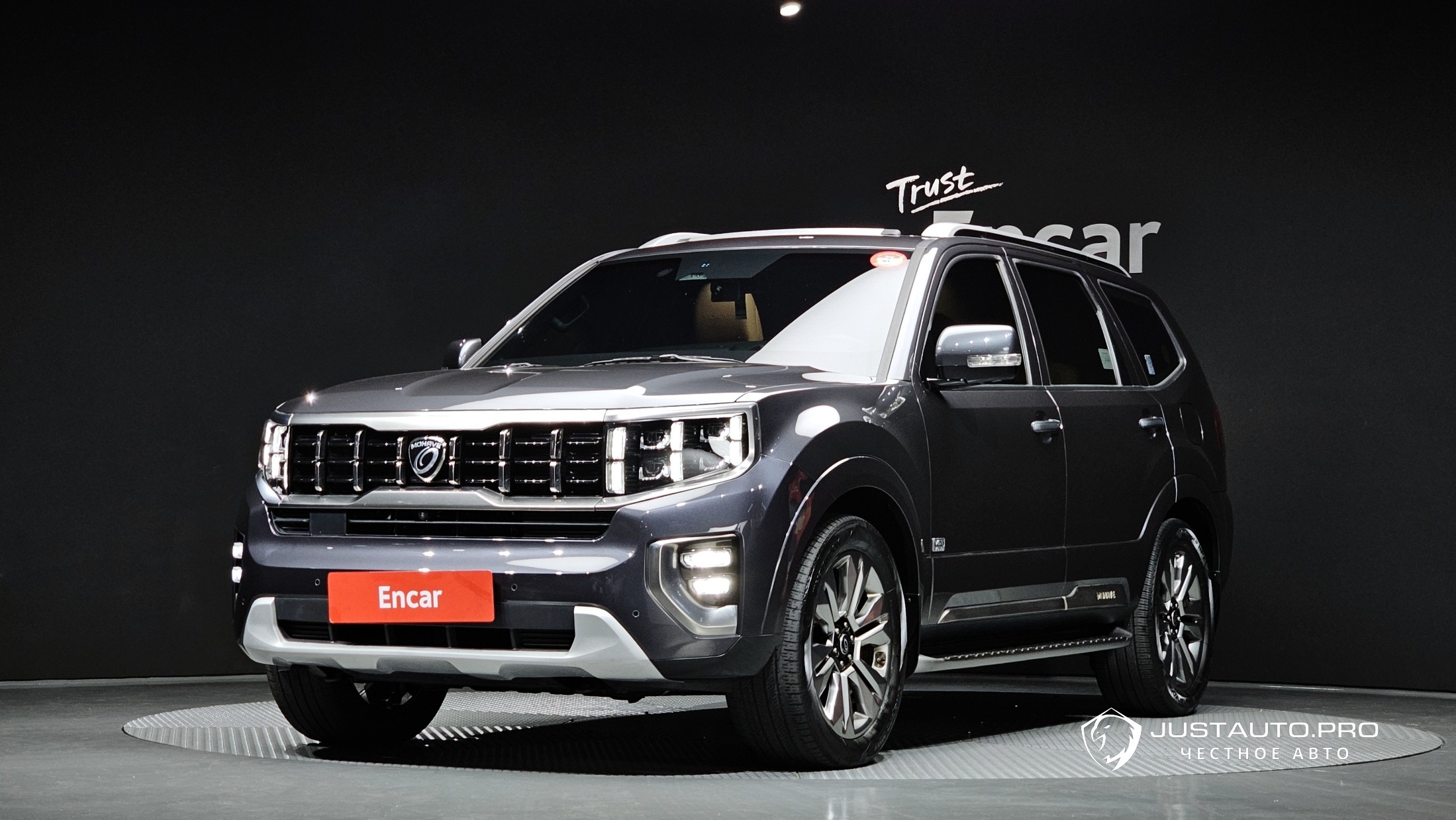 Автомобиль Kia Mohave