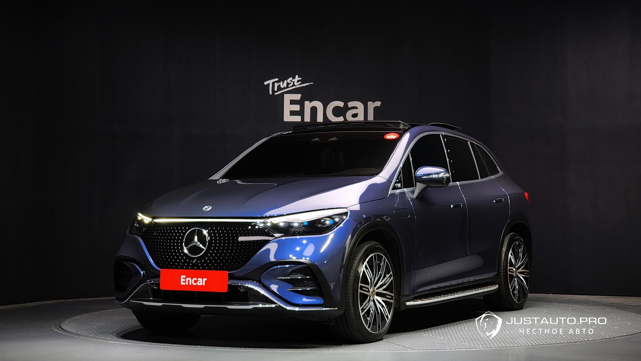 Автомобиль Mercedes-Benz EQE