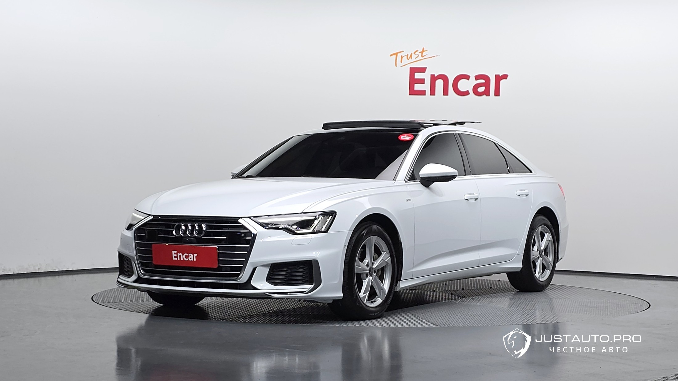 Автомобиль Audi A6