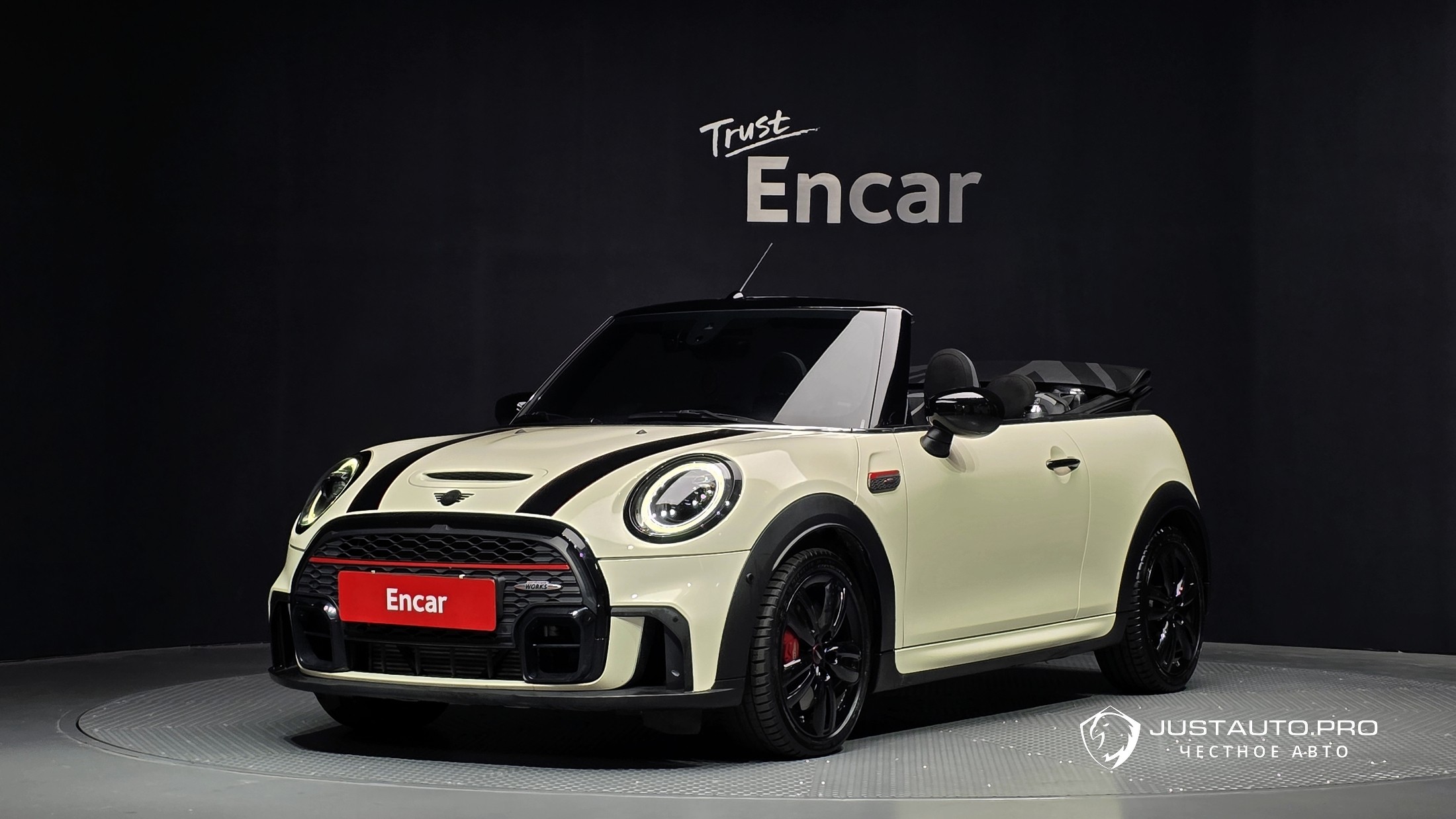 Автомобиль Mini Cooper Convertible