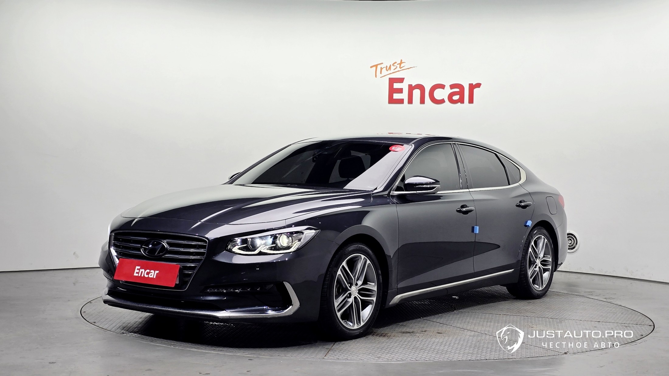 Автомобиль Hyundai Grandeur