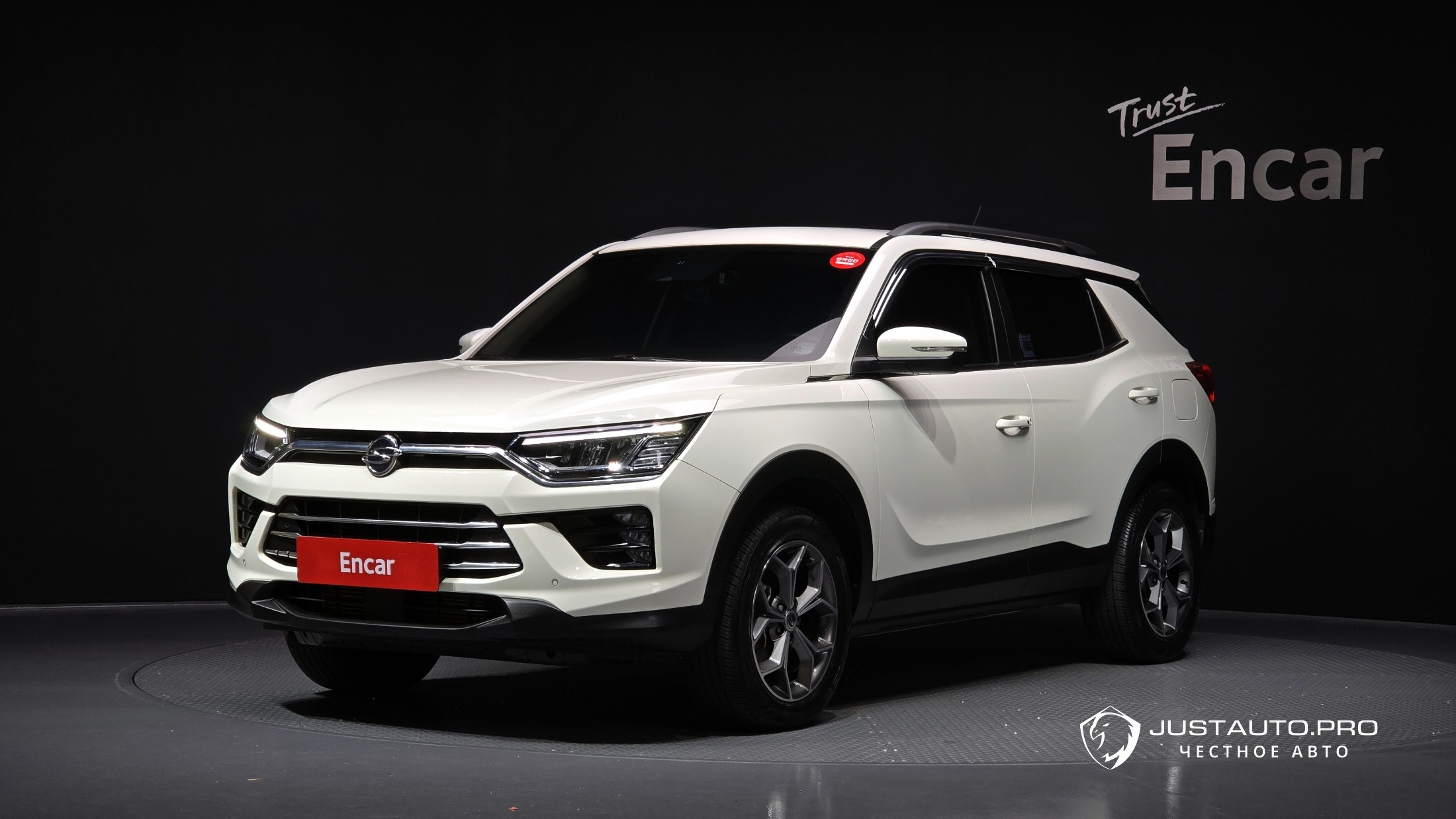 Автомобиль KG_Mobility_Ssangyong KORANDO