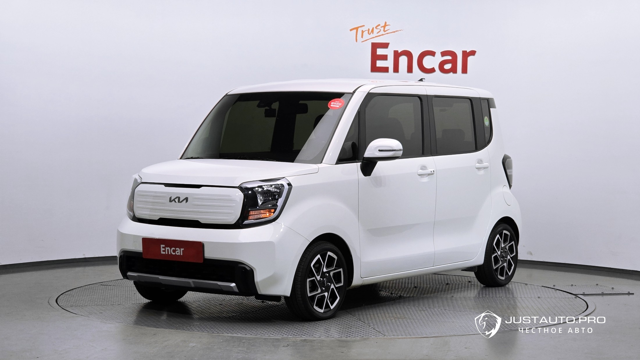 Автомобиль Kia RAY