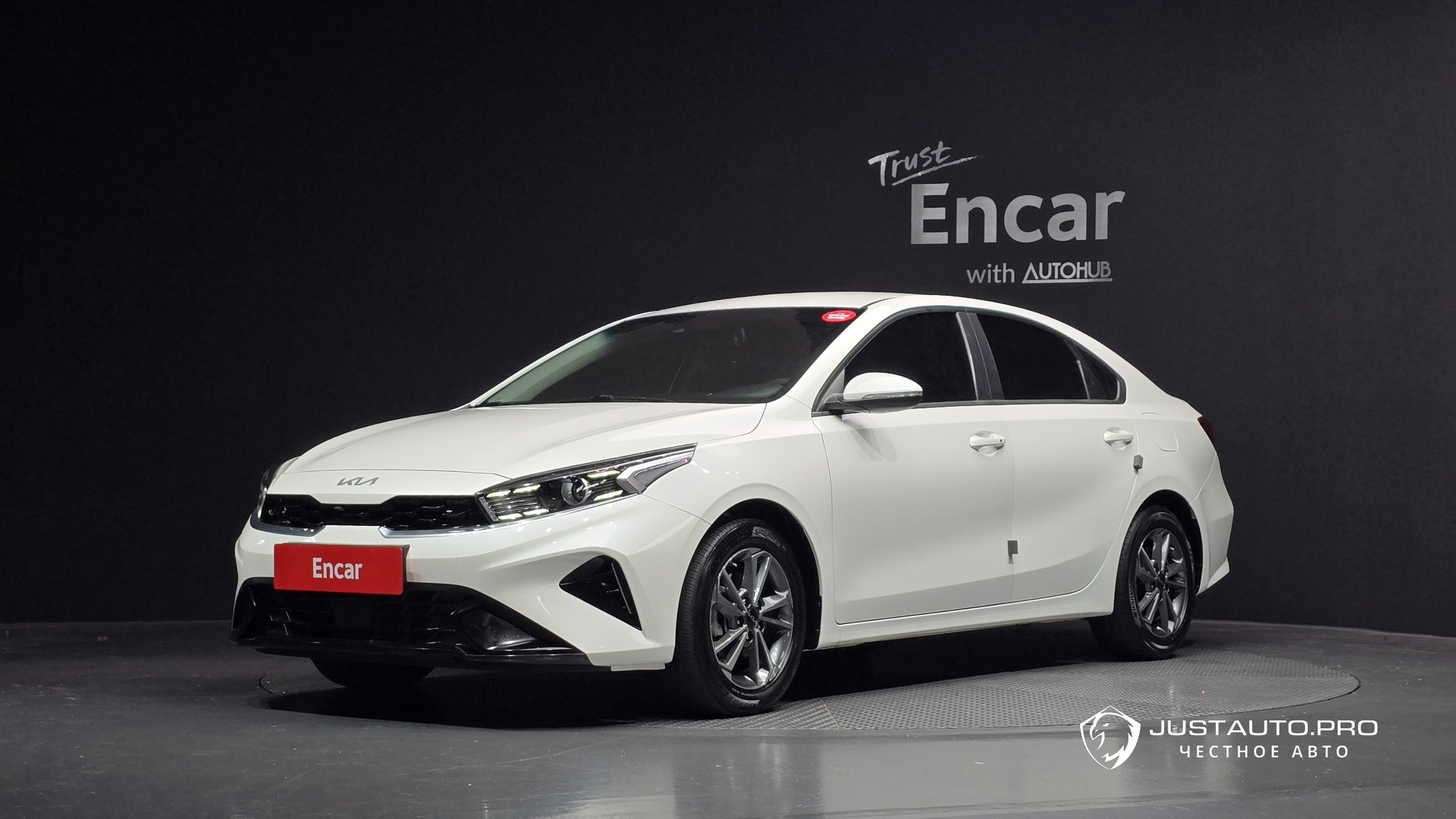 Автомобиль Kia K3