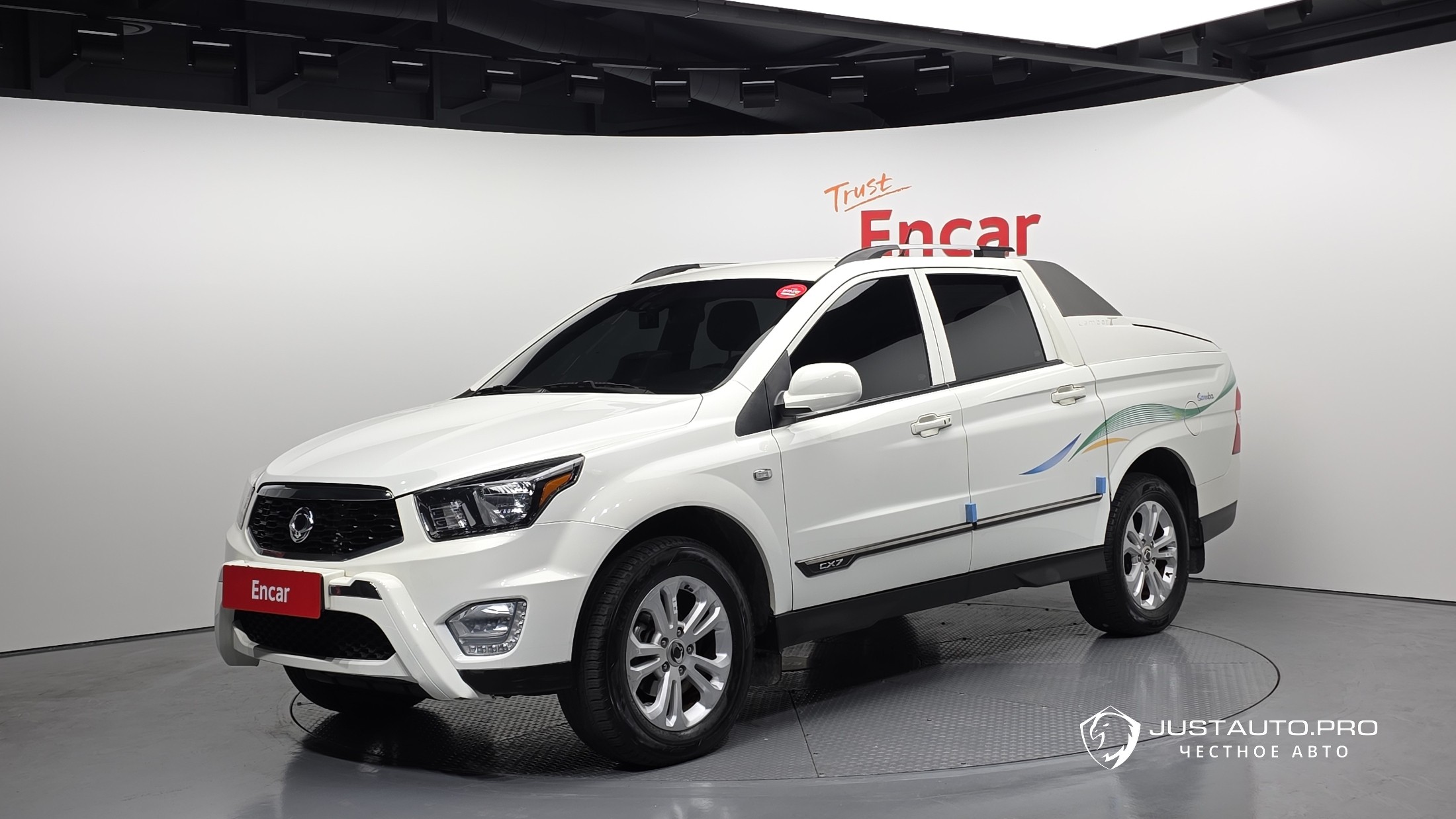 Автомобиль KG_Mobility_Ssangyong KORANDO