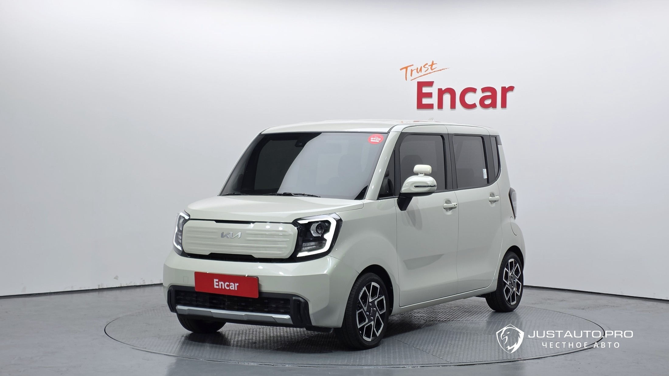 Автомобиль Kia RAY