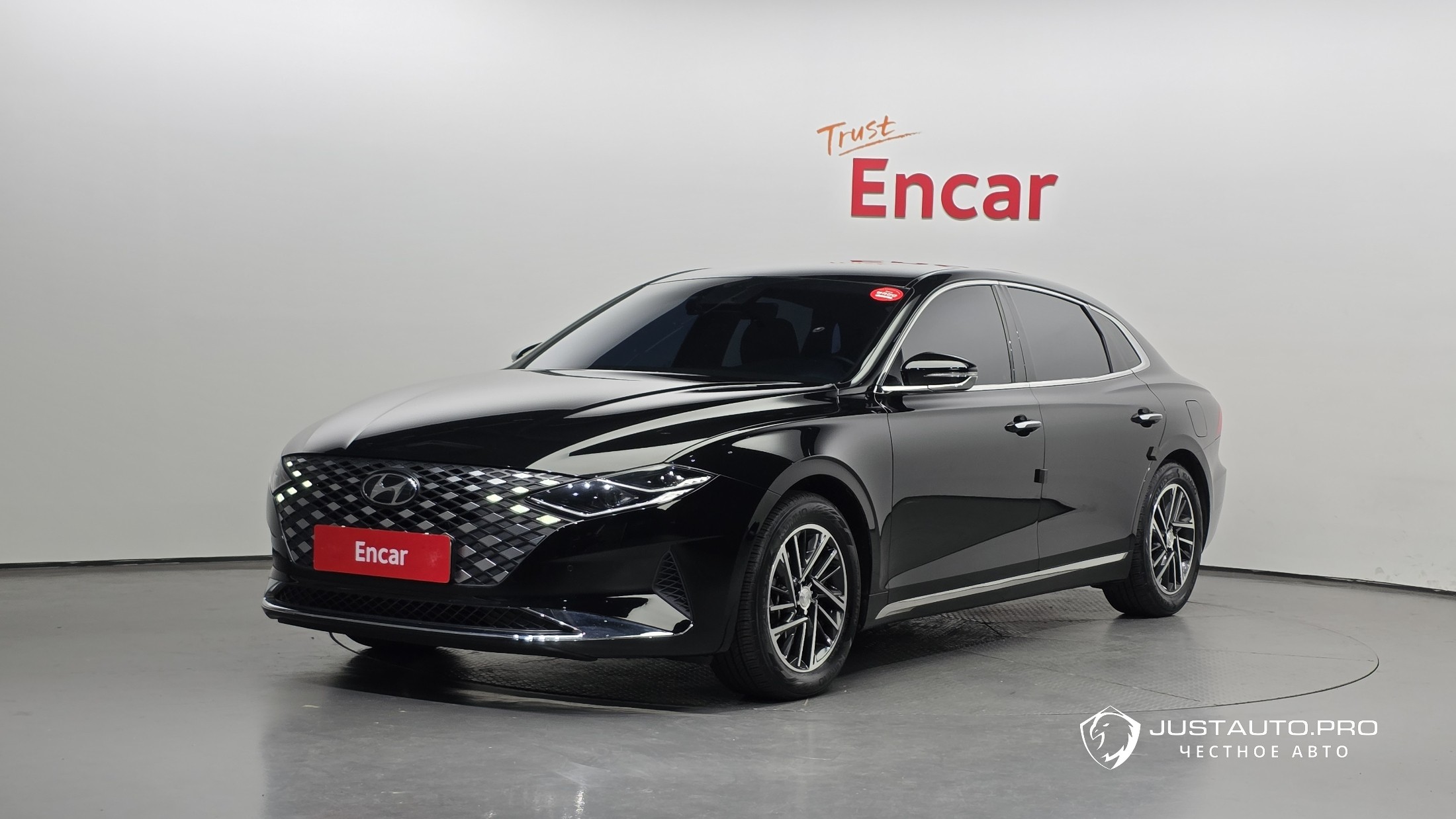 Автомобиль Hyundai Grandeur