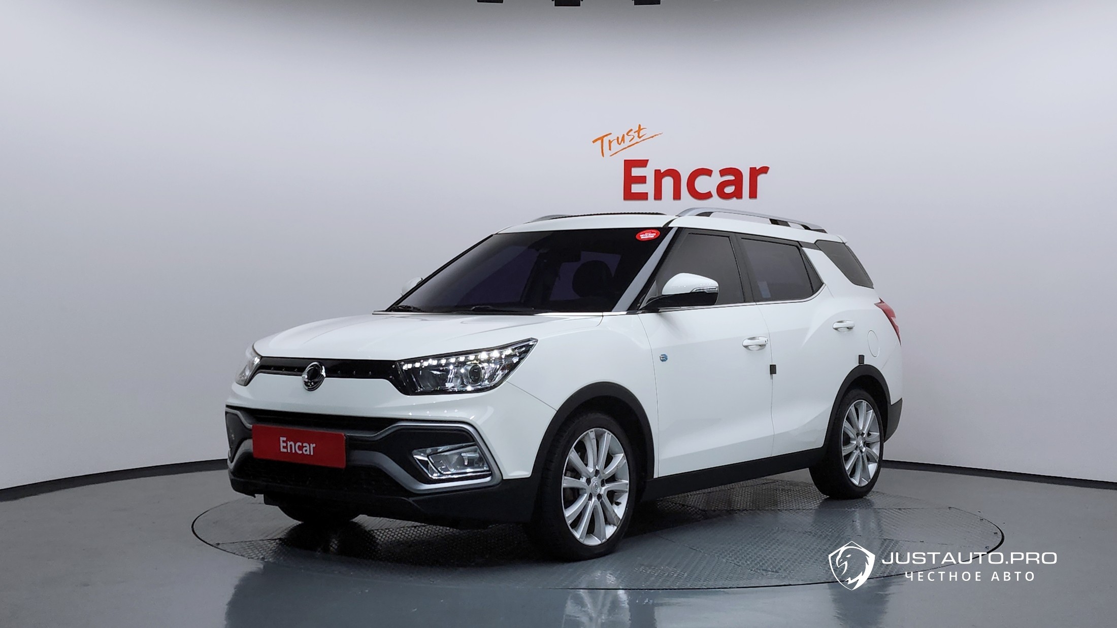 Автомобиль KG_Mobility_Ssangyong TIBOLI