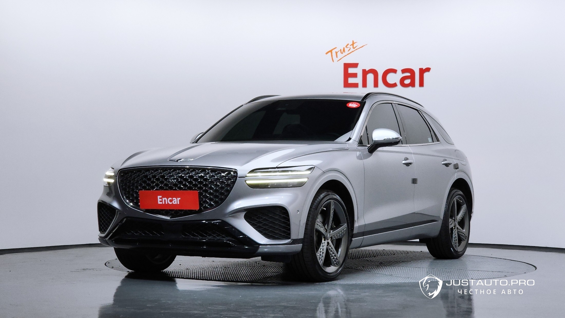 Автомобиль Genesis GV70