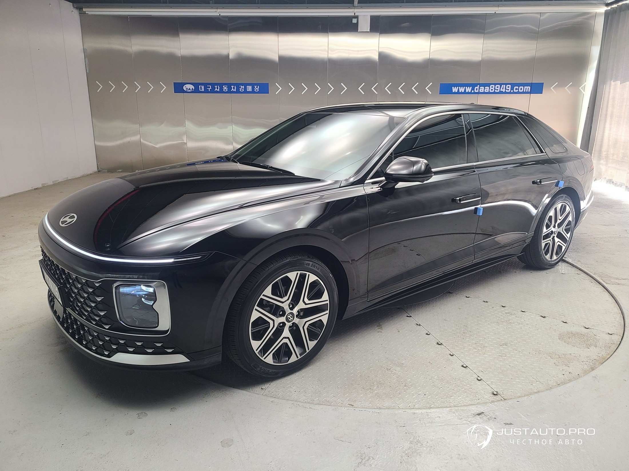 Автомобиль Hyundai Grandeur