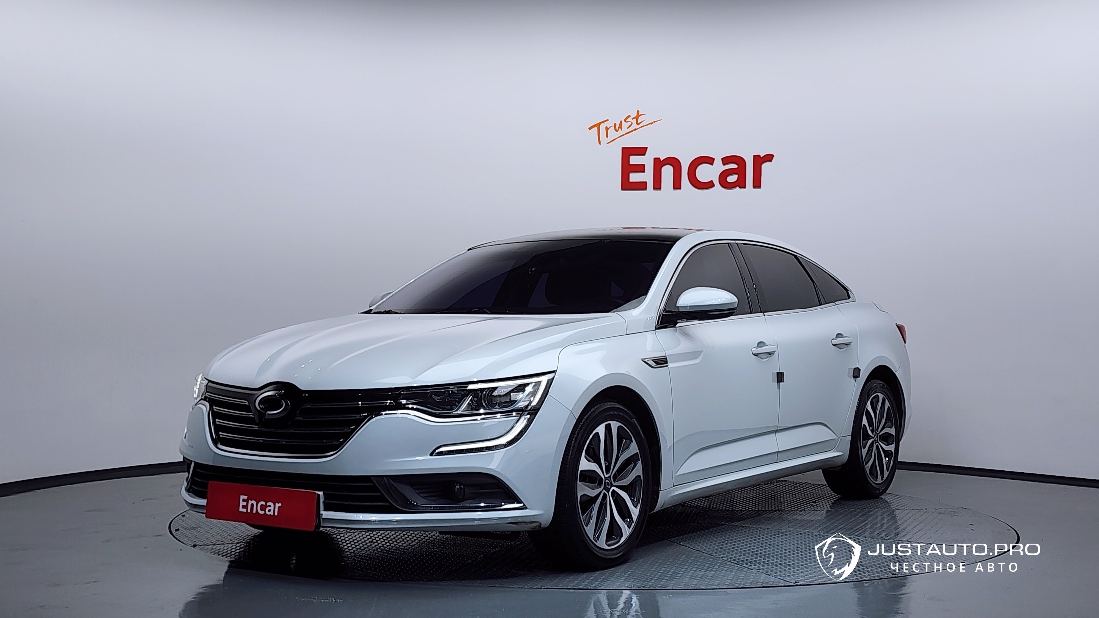 Автомобиль Renault-KoreaSamsung SM6