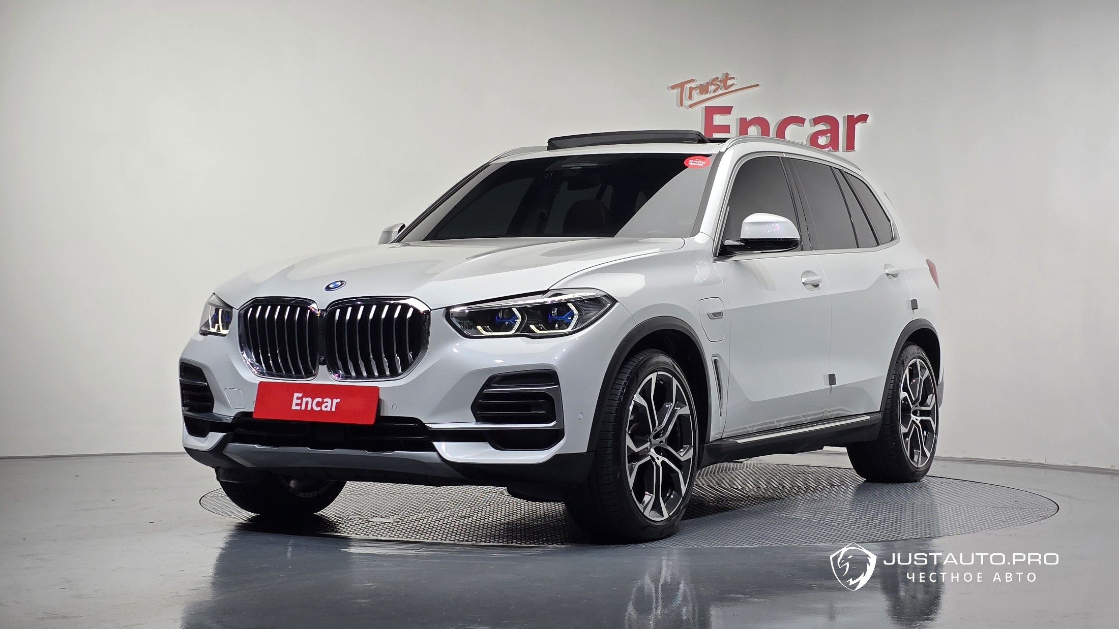 Автомобиль BMW X5