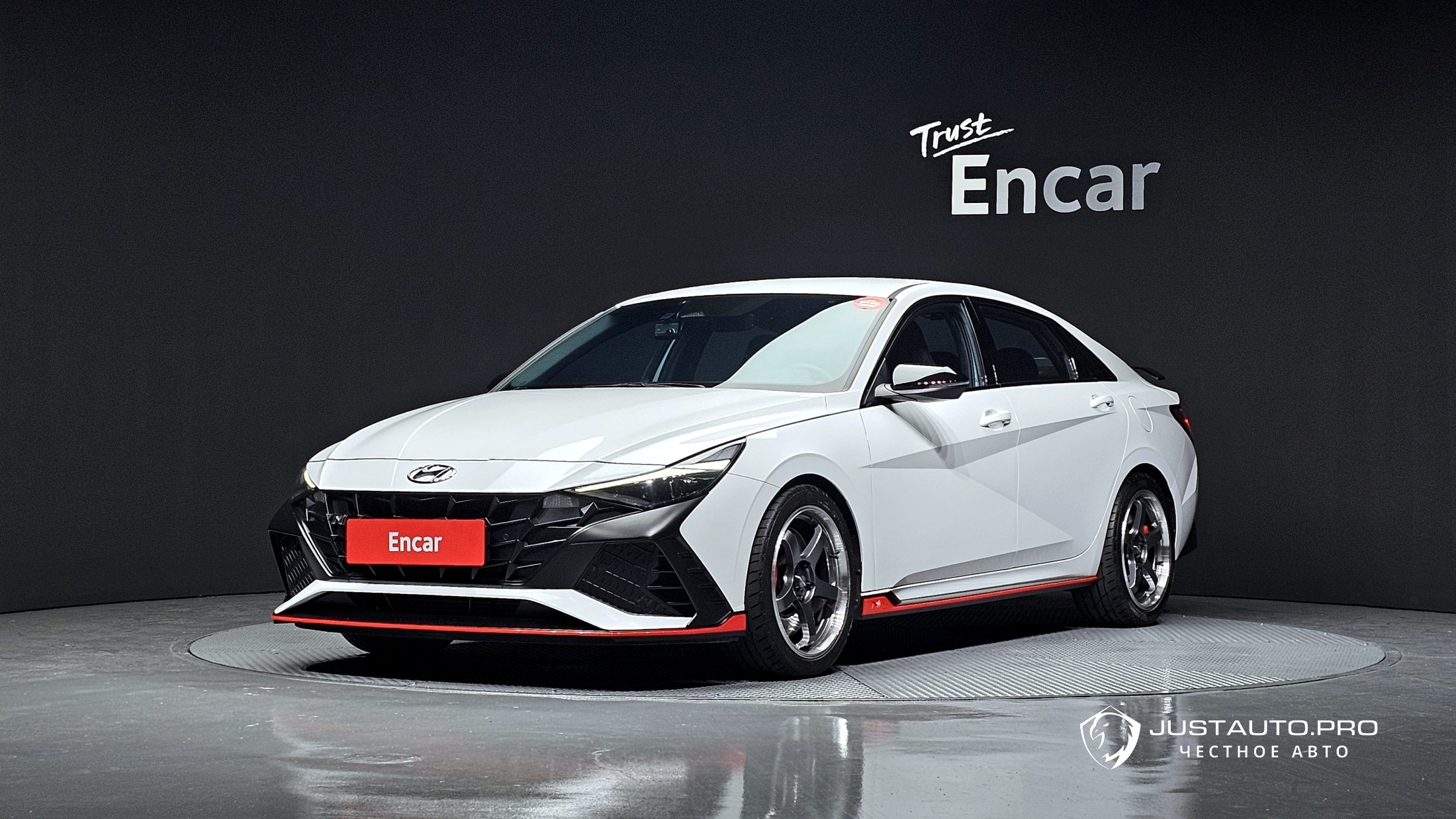 Автомобиль Hyundai AVANTE