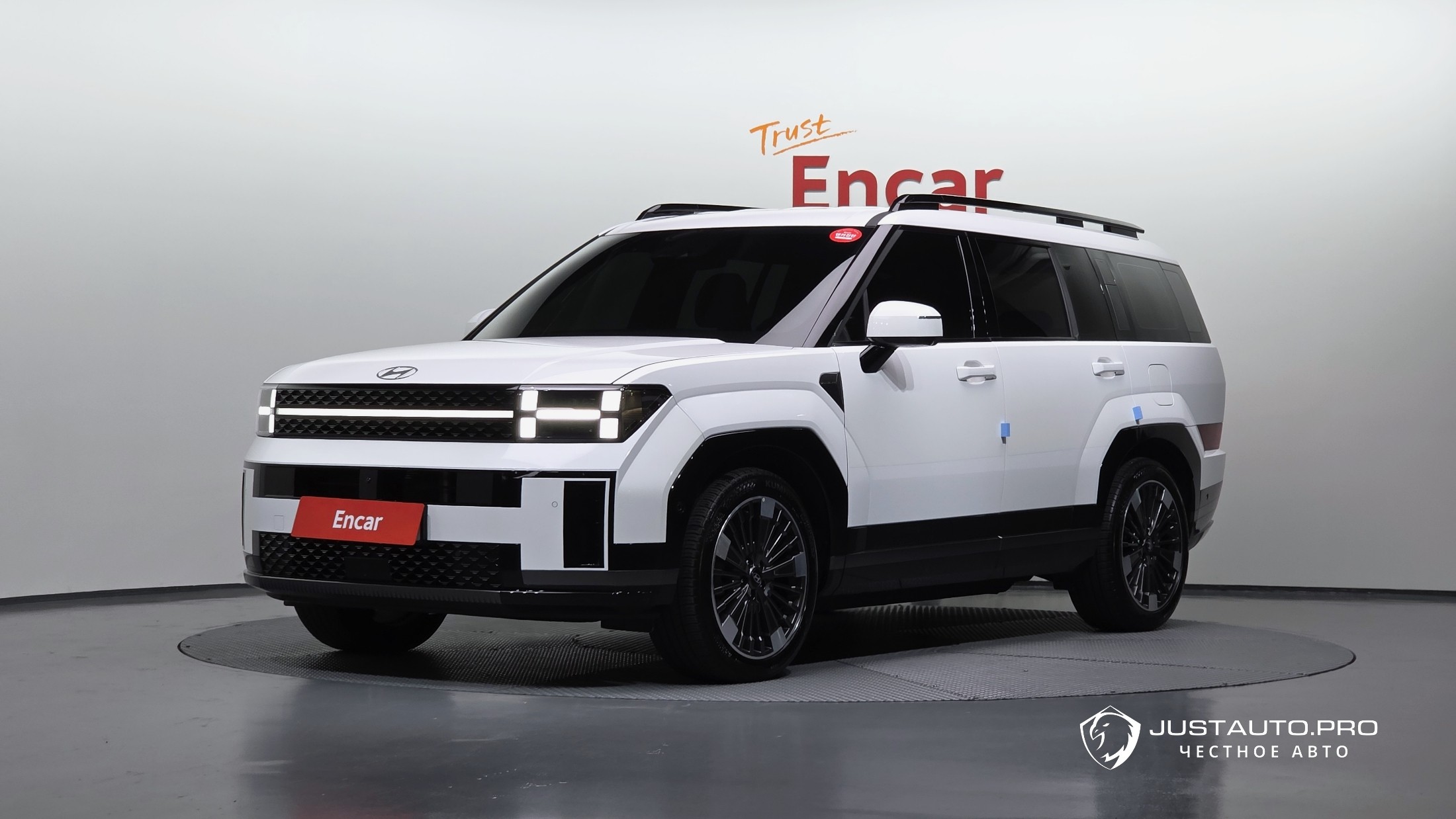 Автомобиль Hyundai Santafe